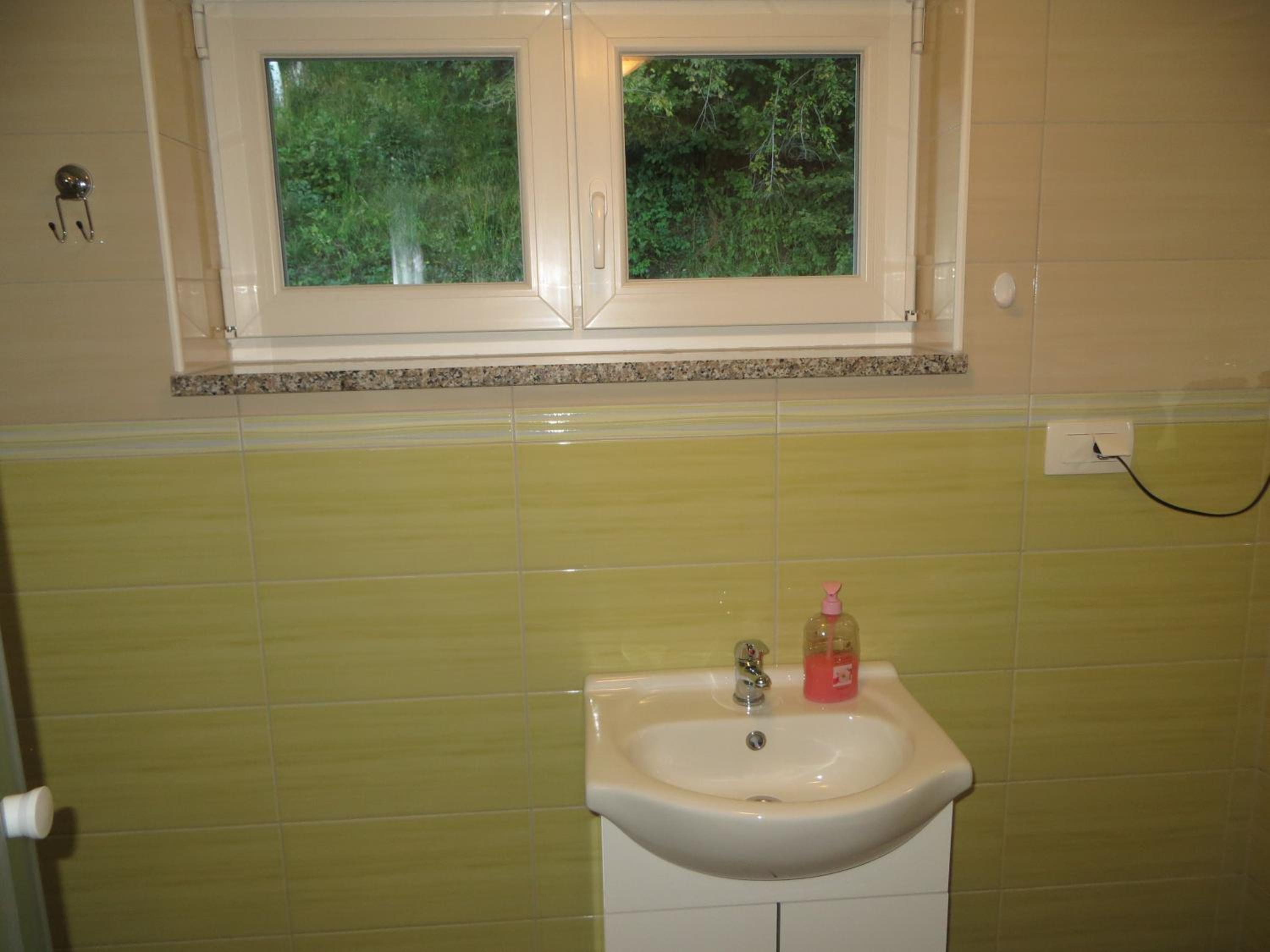 Photo 46