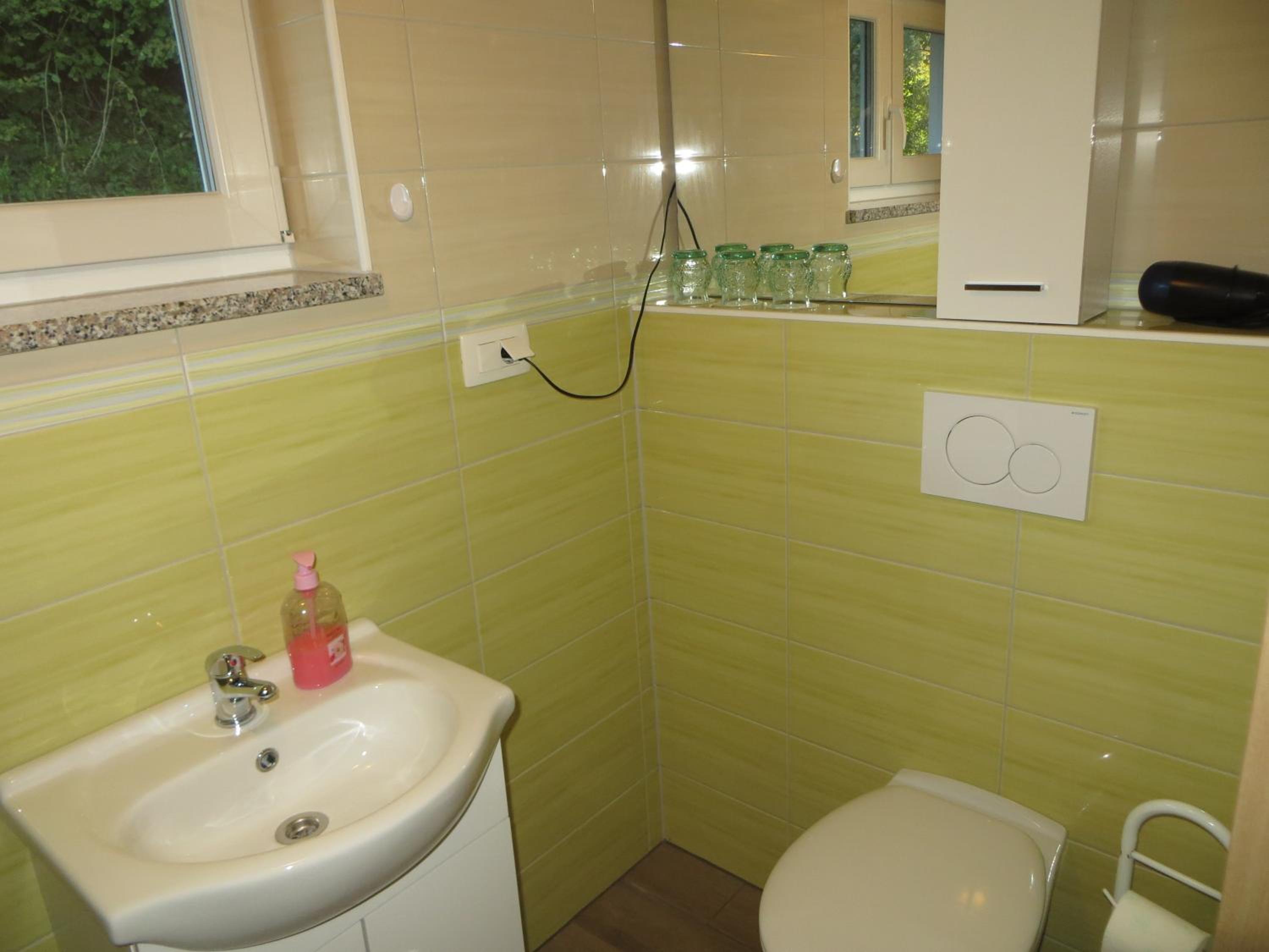 Photo 47