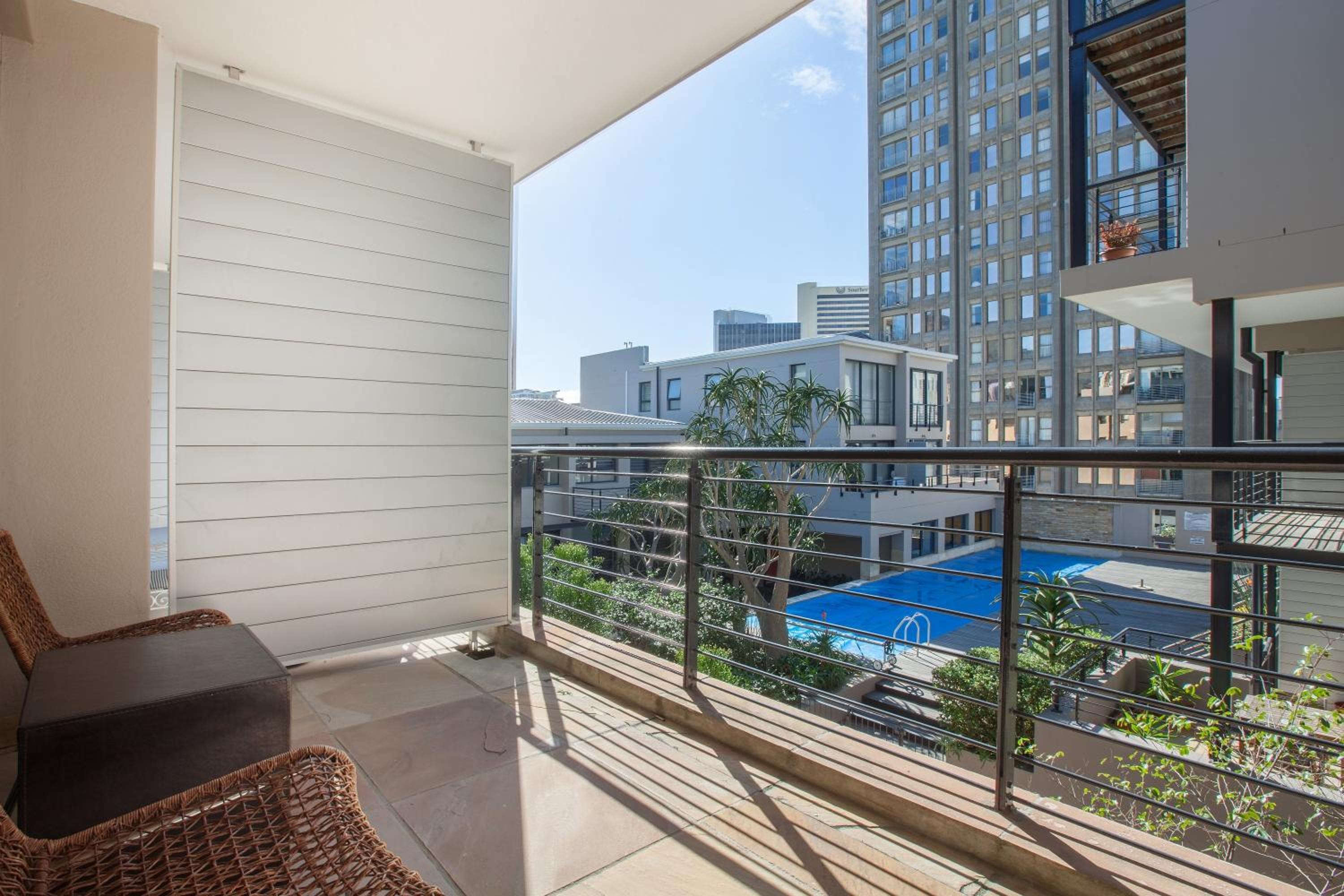Adderley Terrace J10 by CTHA