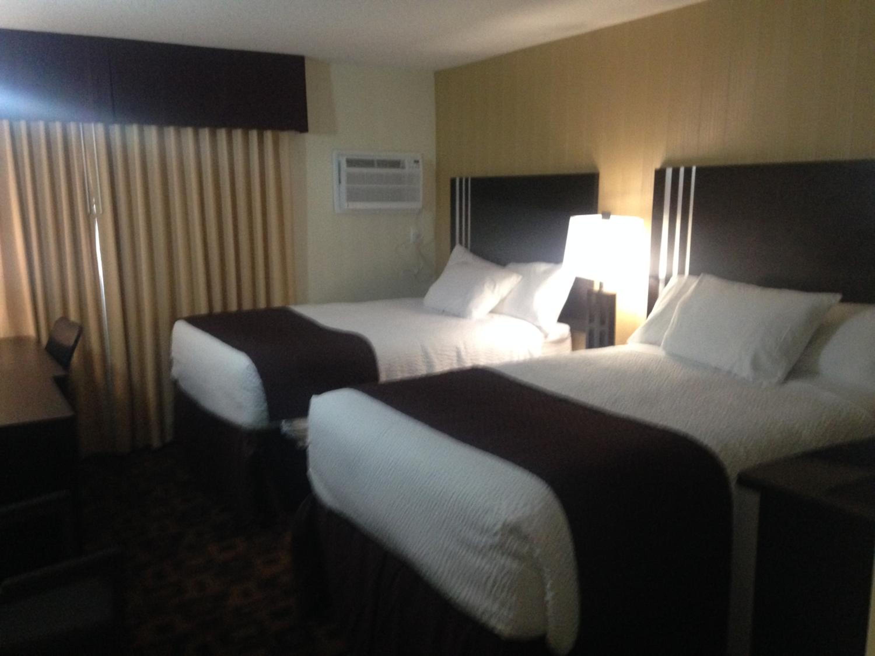 Days Inn by Wyndham Sylvan Lake
