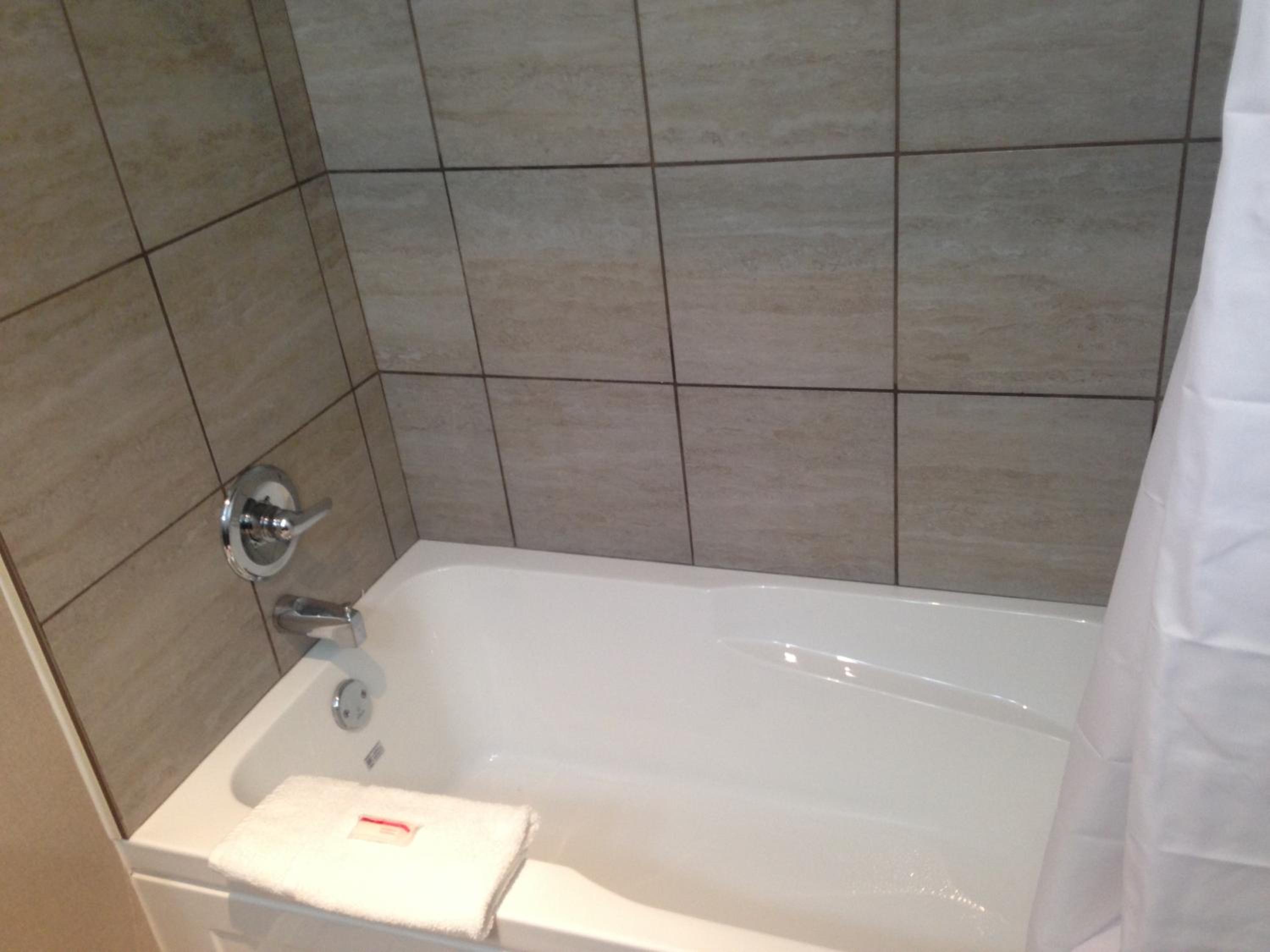Days Inn by Wyndham Sylvan Lake