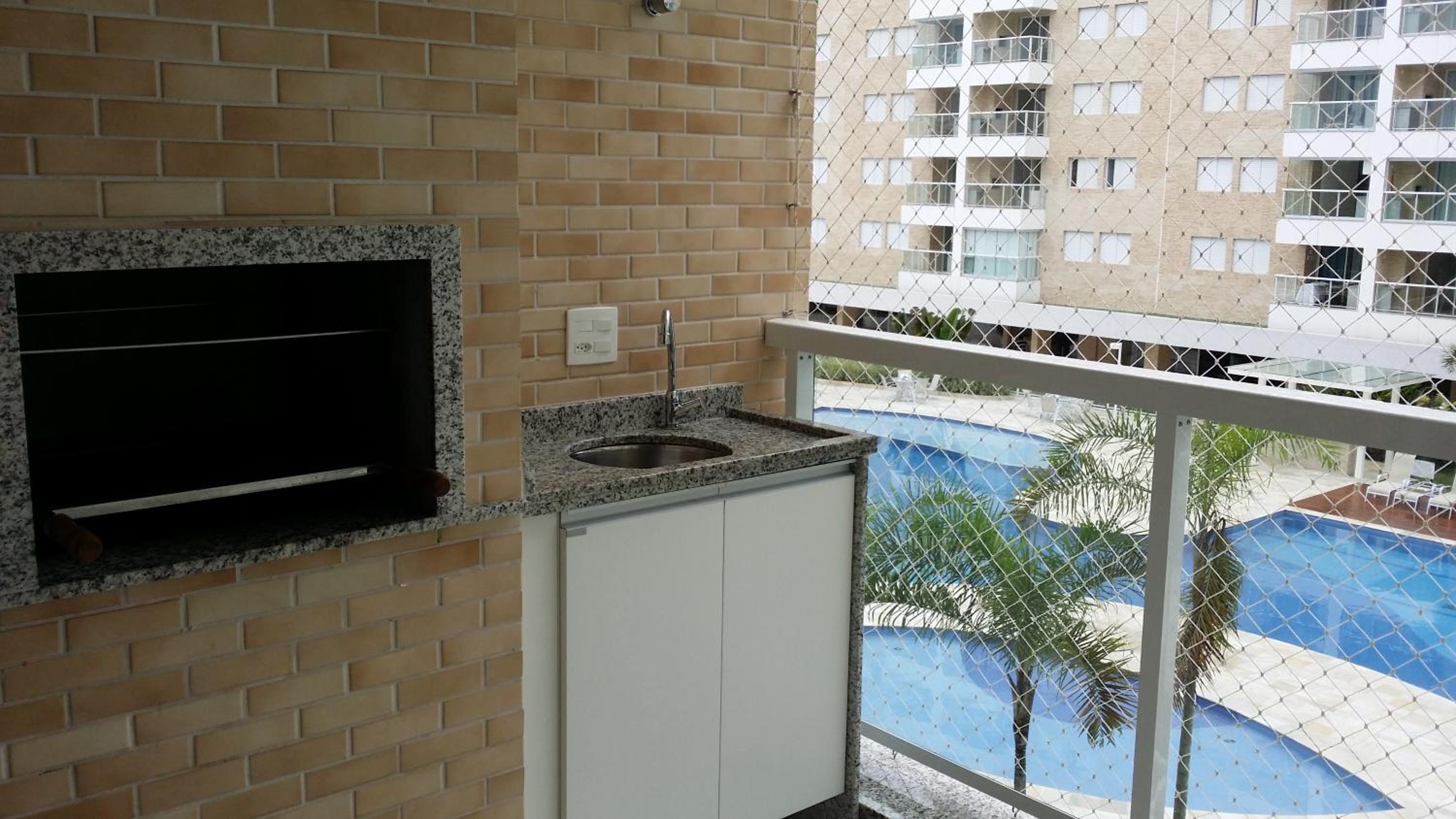 Jd. S. Lourenço - Riviera - Novo, 3 dorm, AC, 300m do mar, serviço de praia view 4