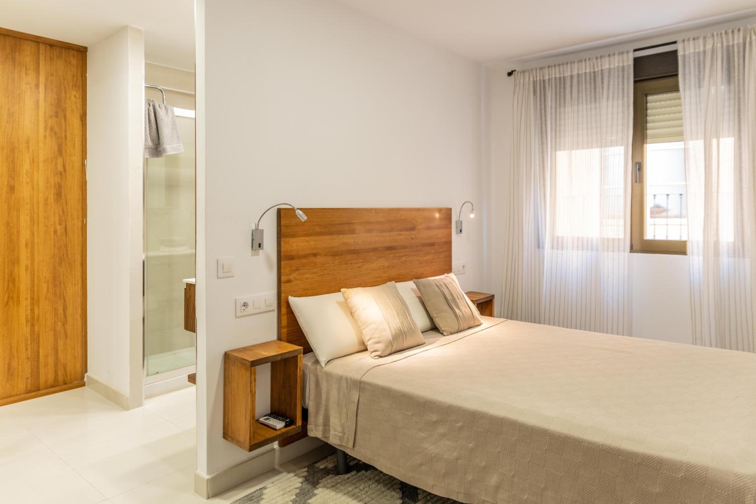 Luxury Apartment Alcazaba by Nagoa Homes