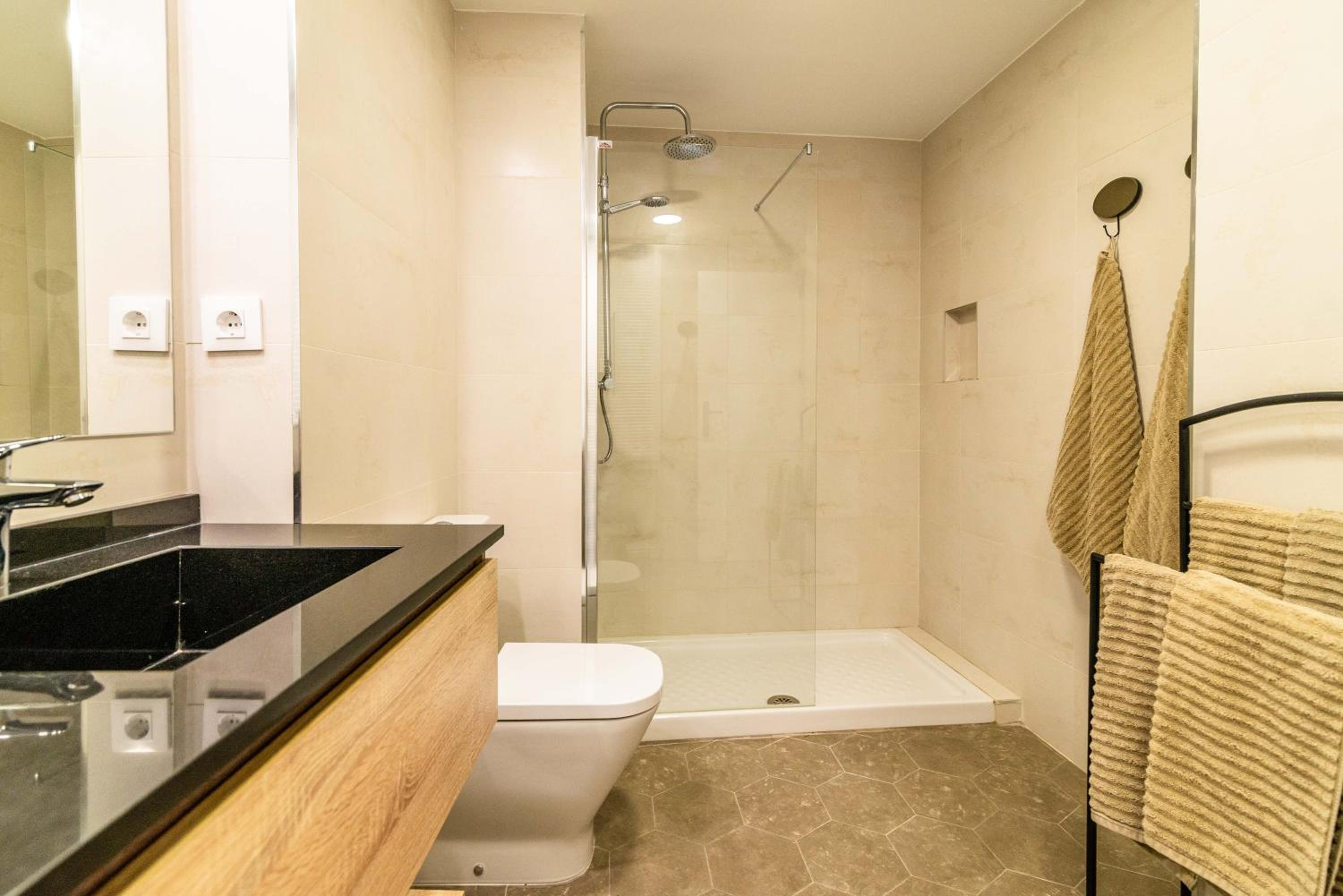 Luxury Apartment Alcazaba by Nagoa Homes