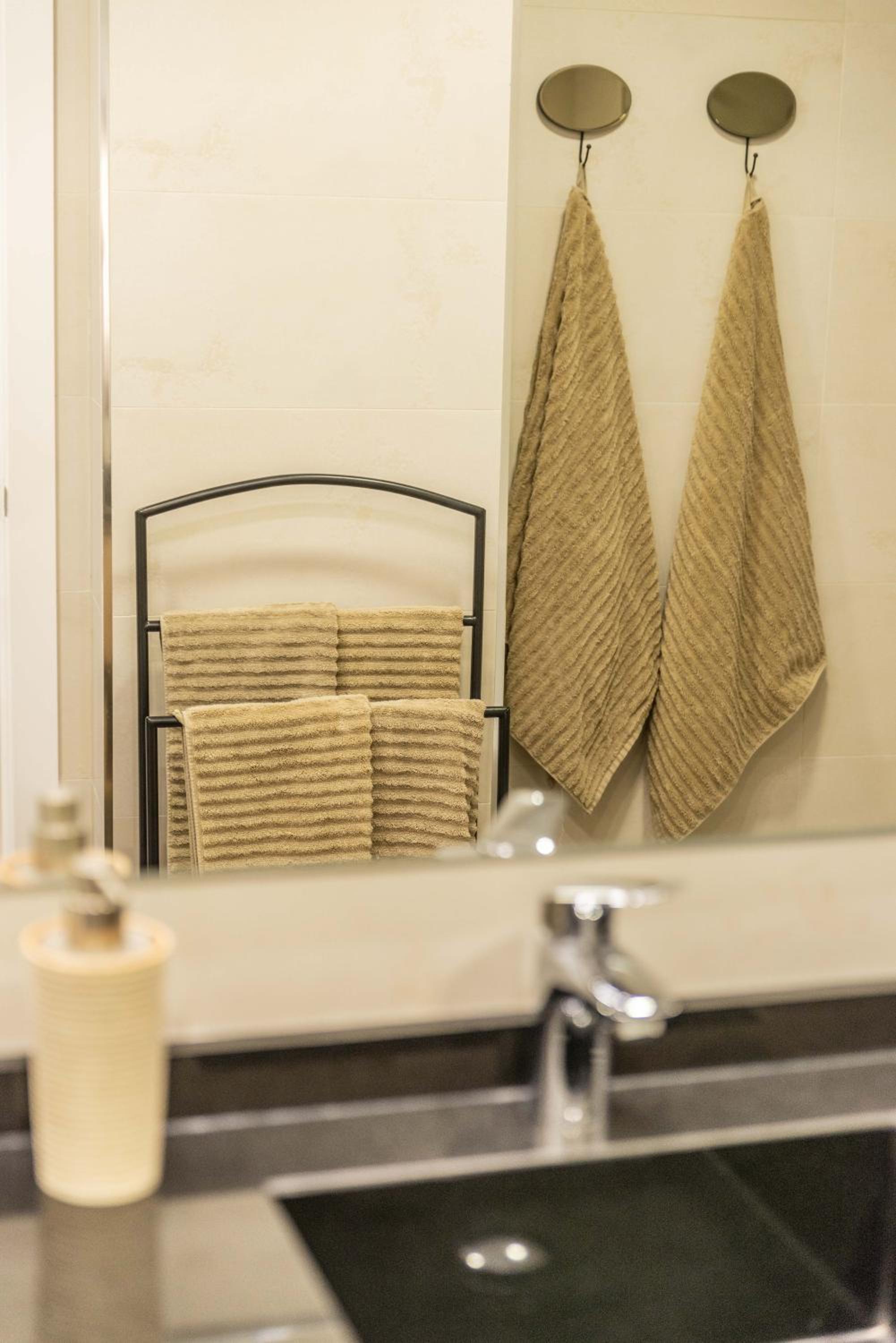 Luxury Apartment Alcazaba by Nagoa Homes