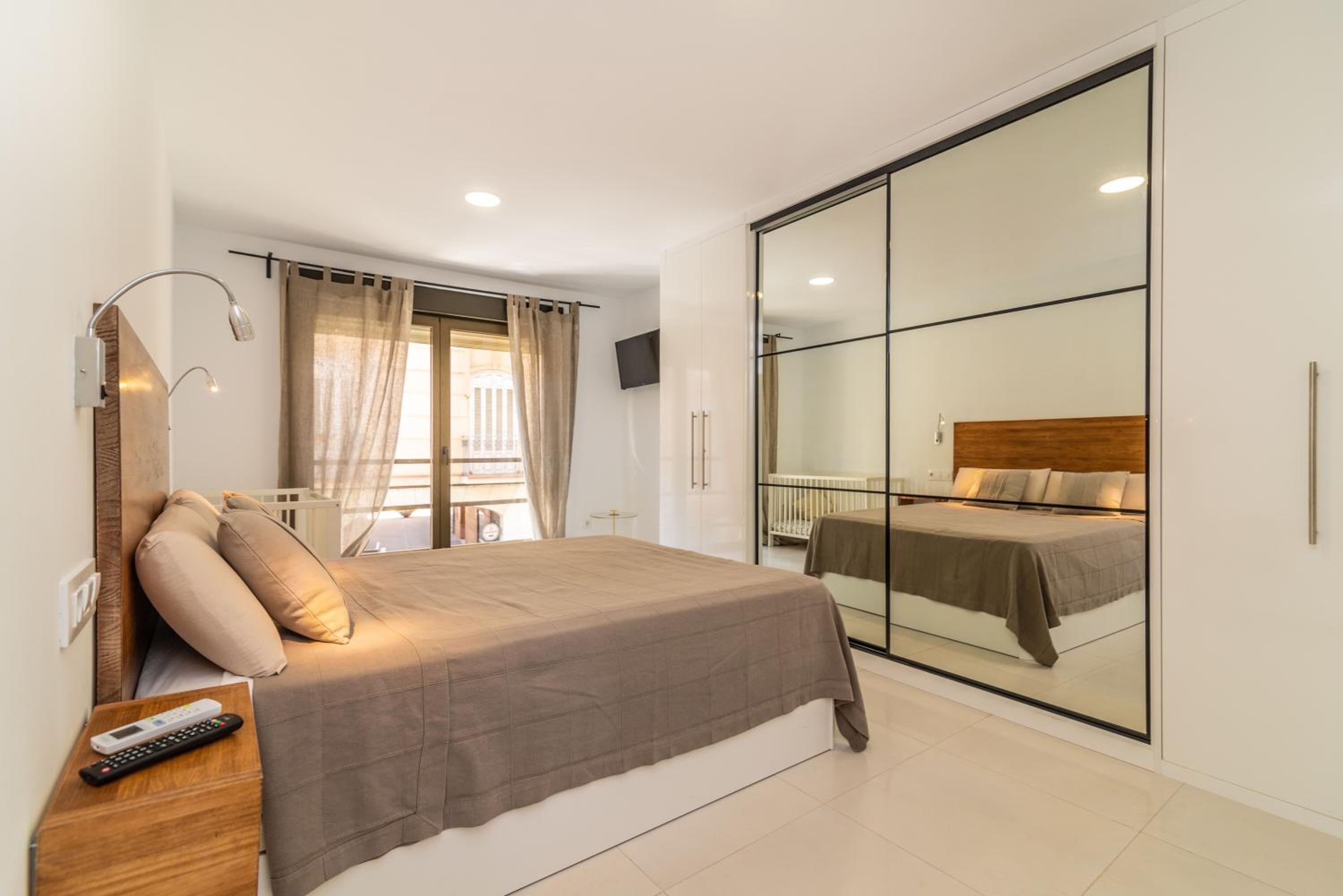 Luxury Apartment Alcazaba by Nagoa Homes
