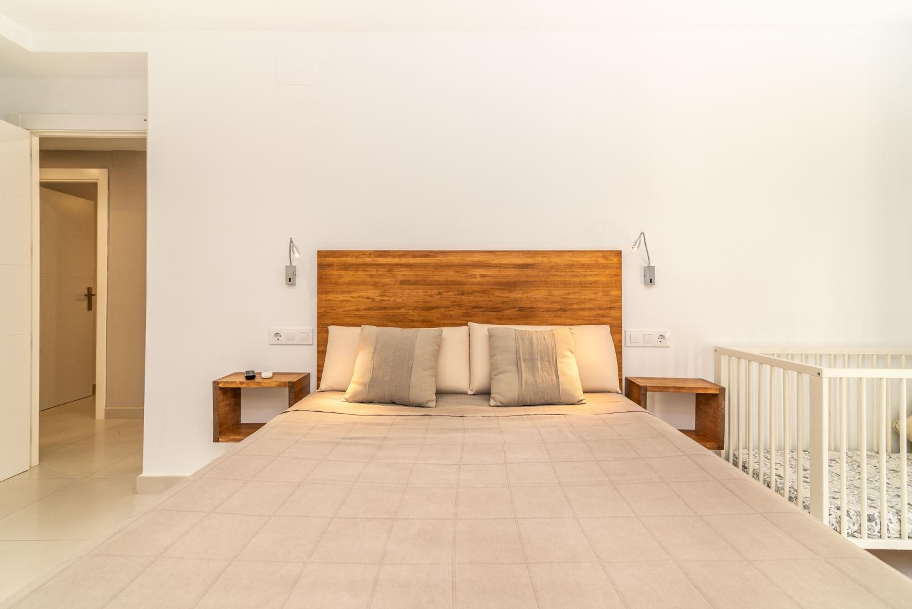 Luxury Apartment Alcazaba by Nagoa Homes