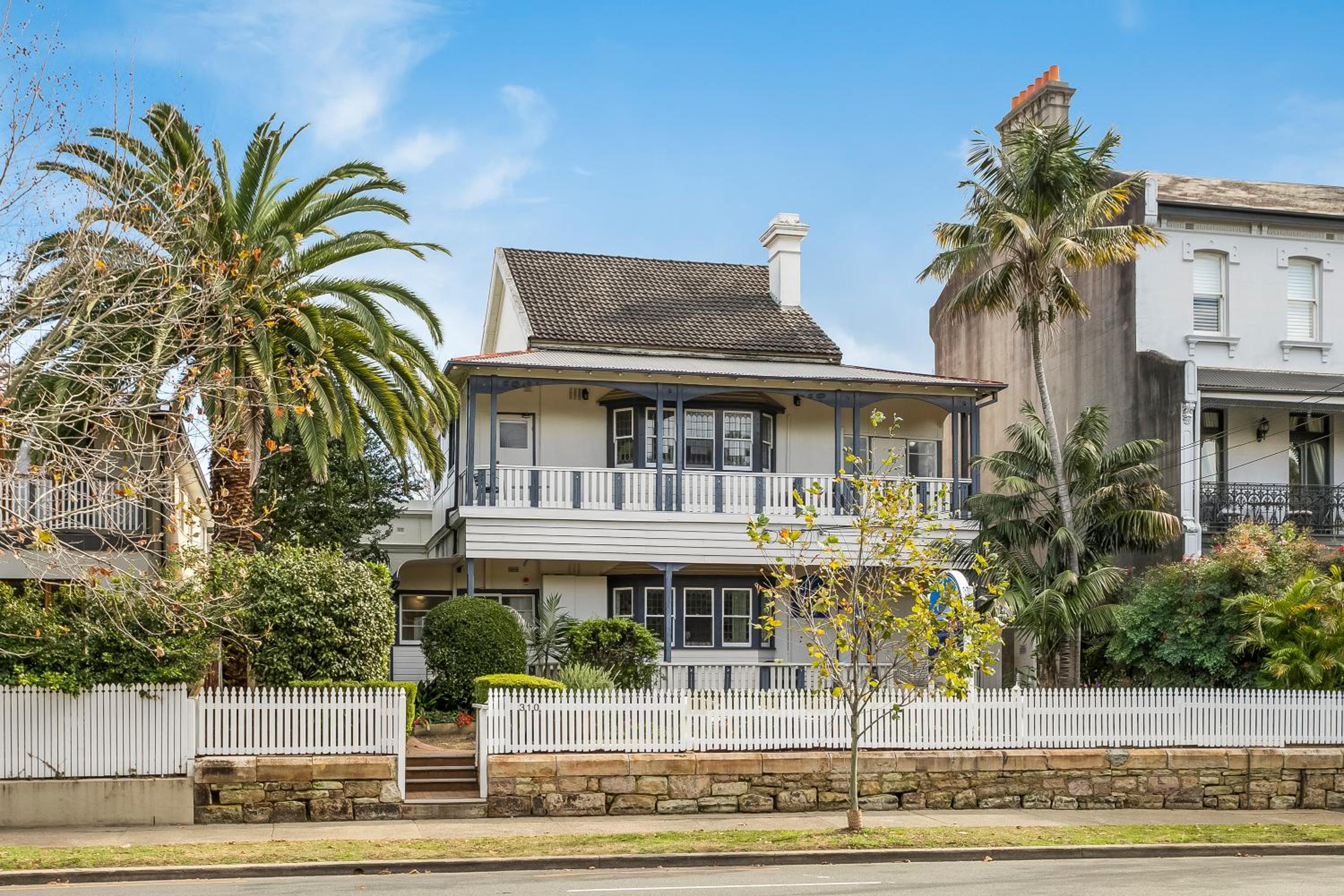 The North Shore Hotel — Sydney