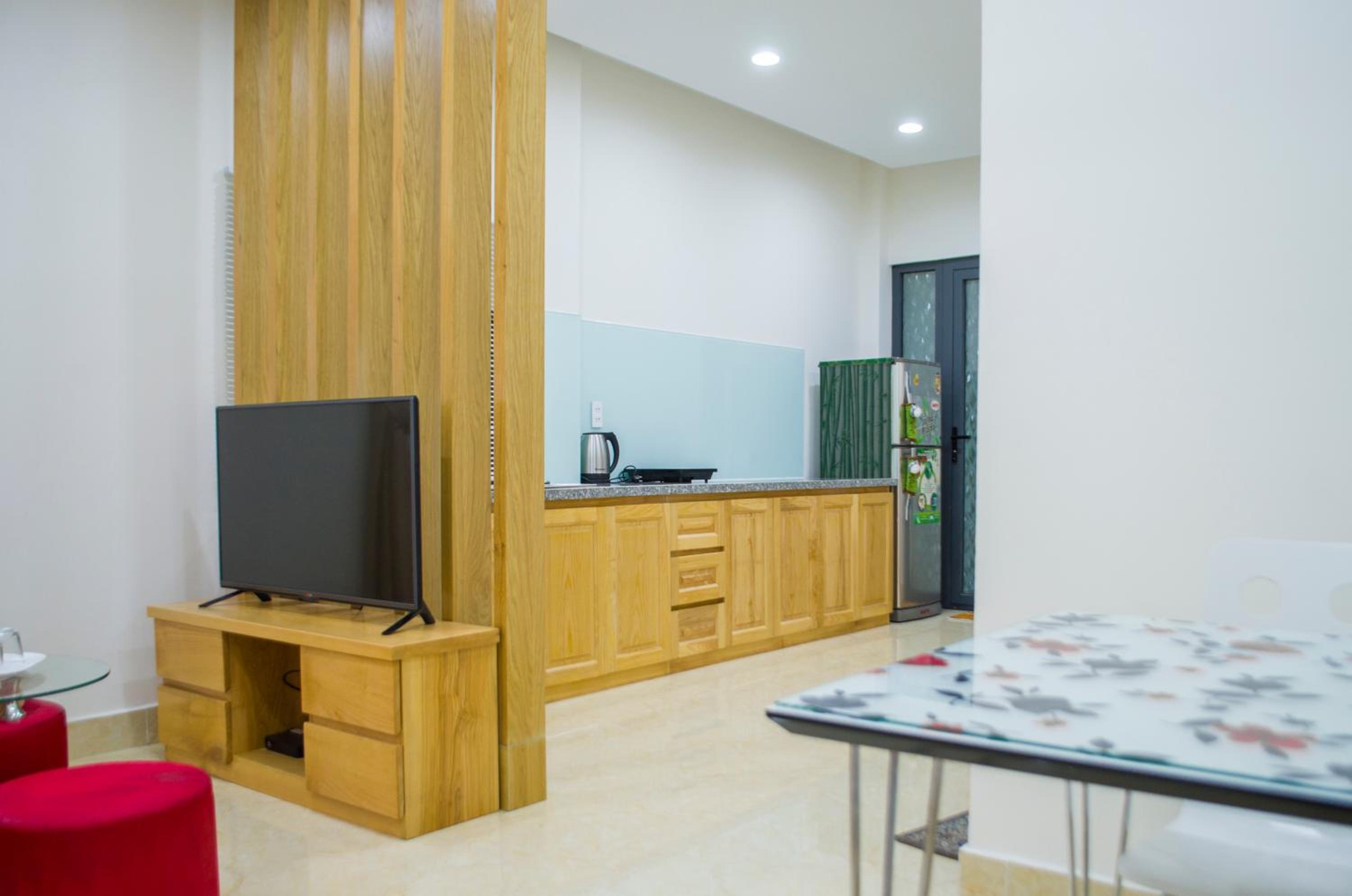 THE MONDAY Apartment