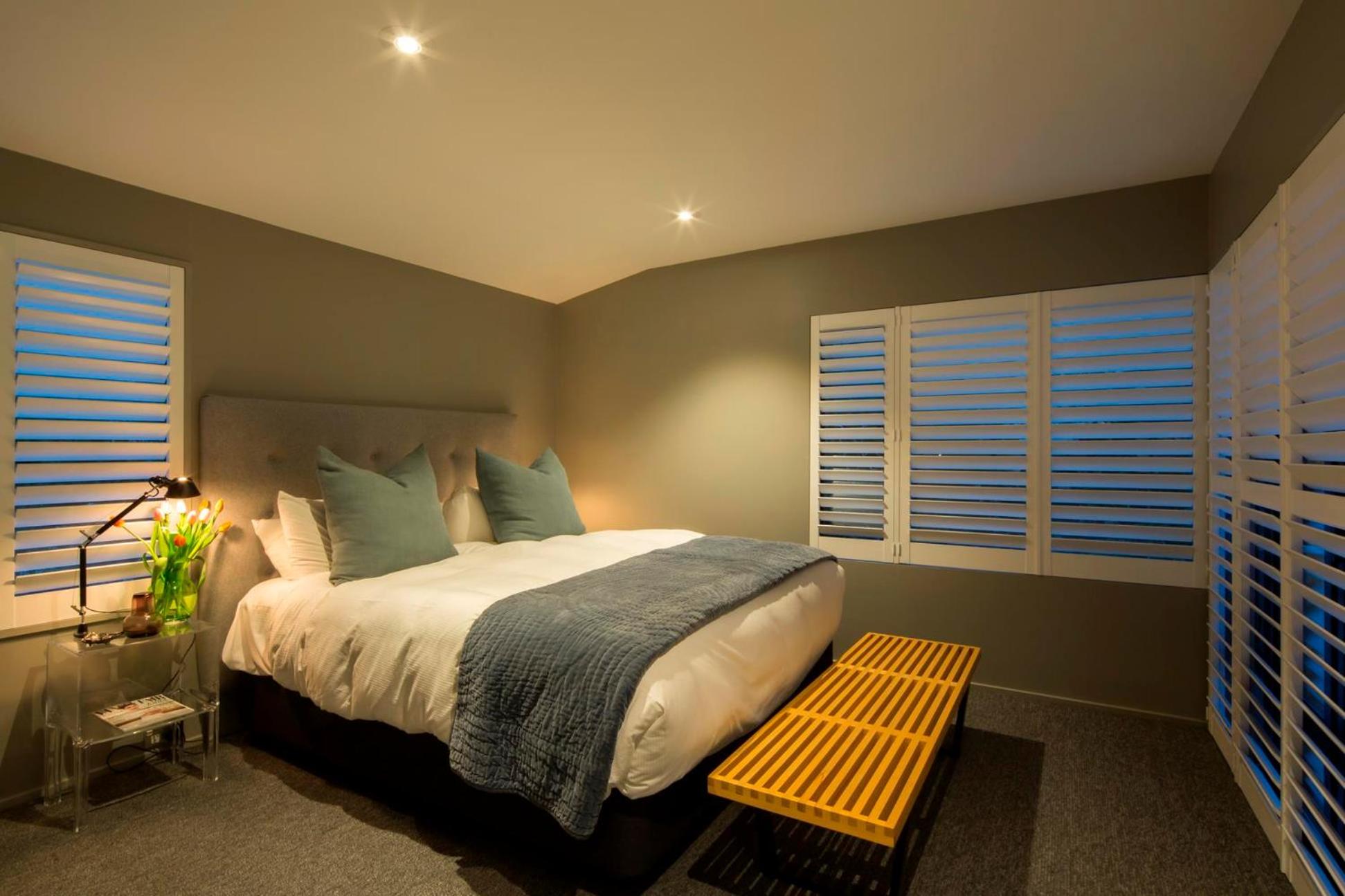 21 Lakefront by Amazing Accom view 4
