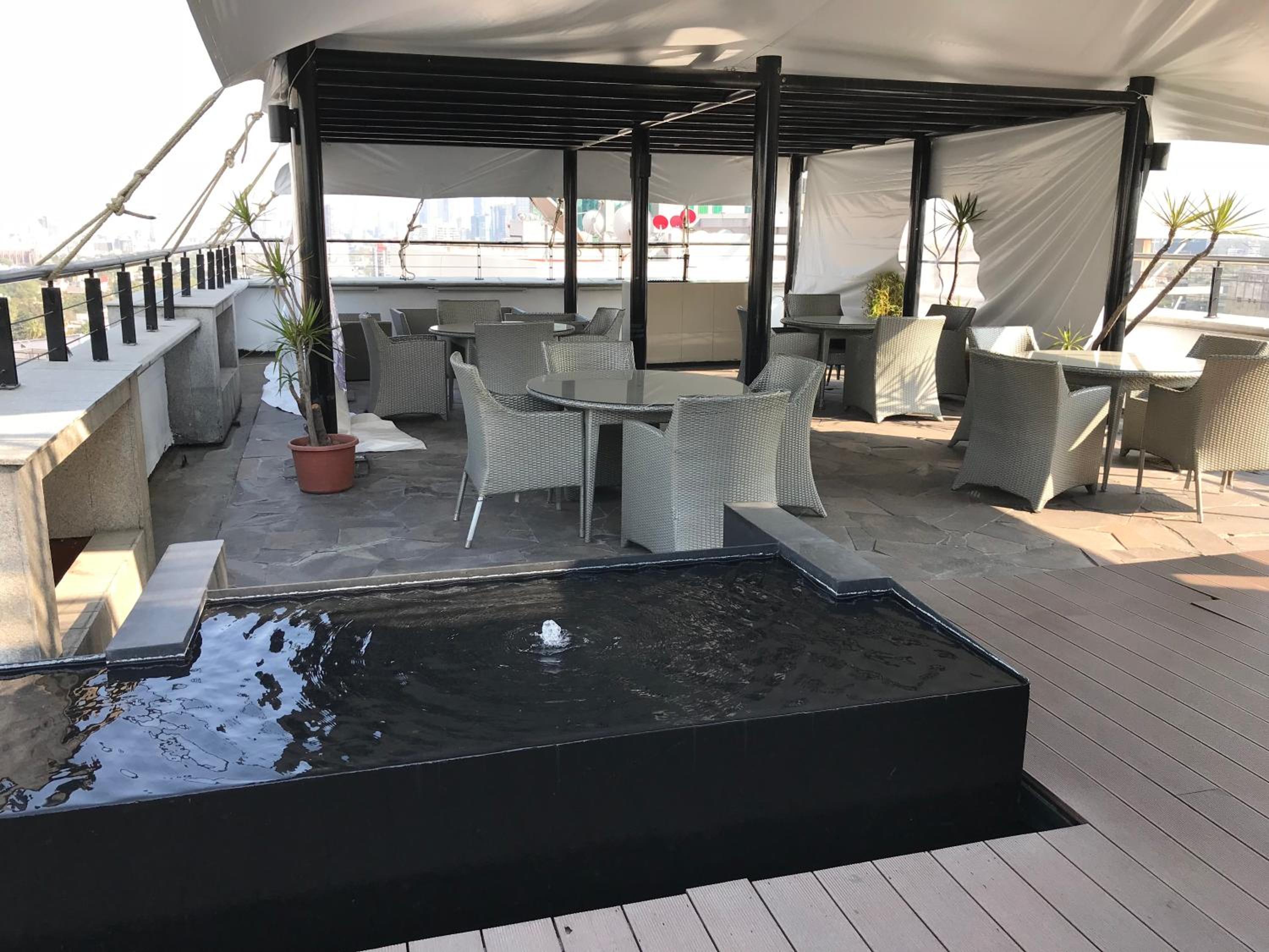 Studio Loft Polanco with POOL view 5