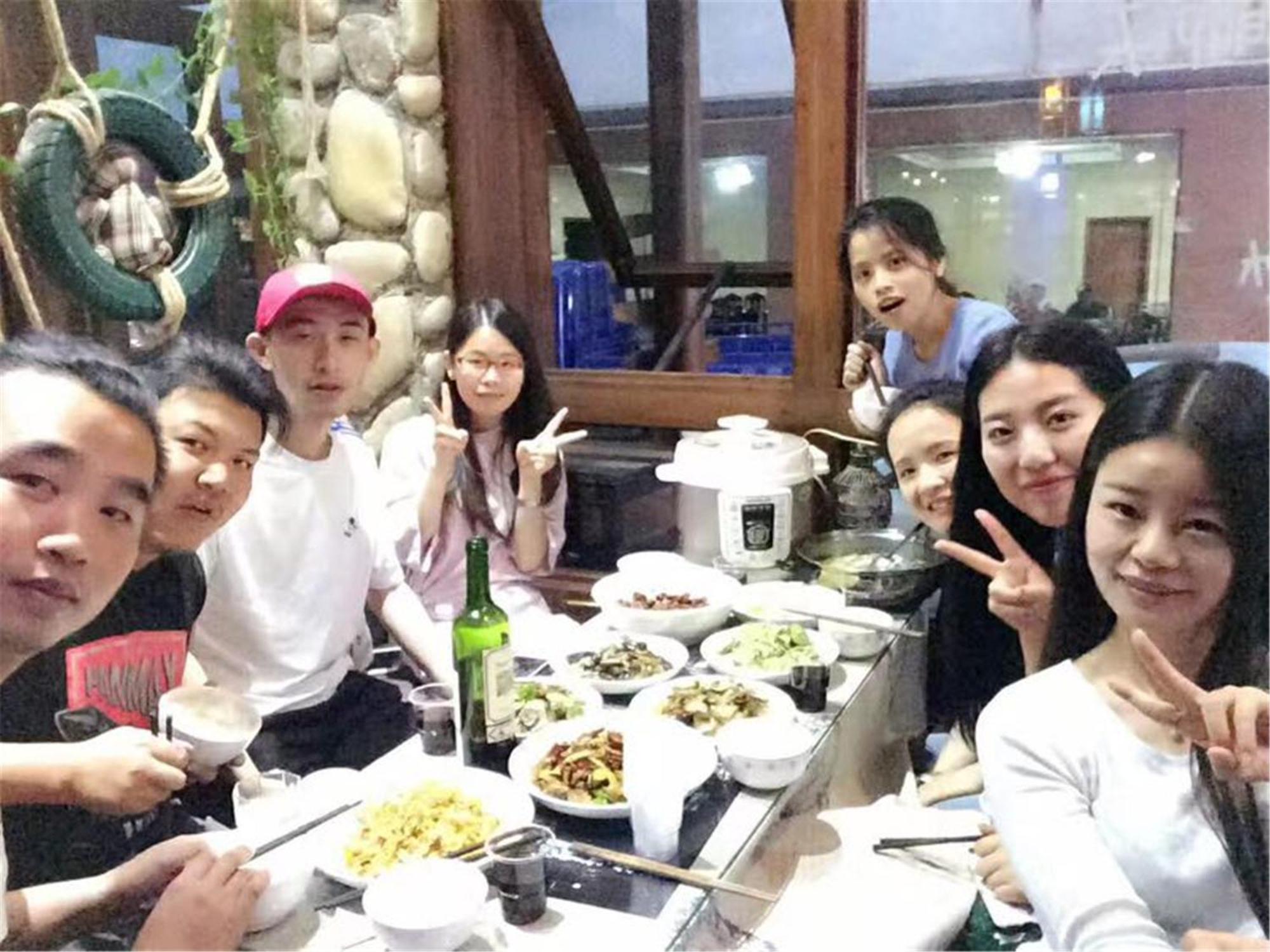 Zhangjiajie Highlights Guesthouse