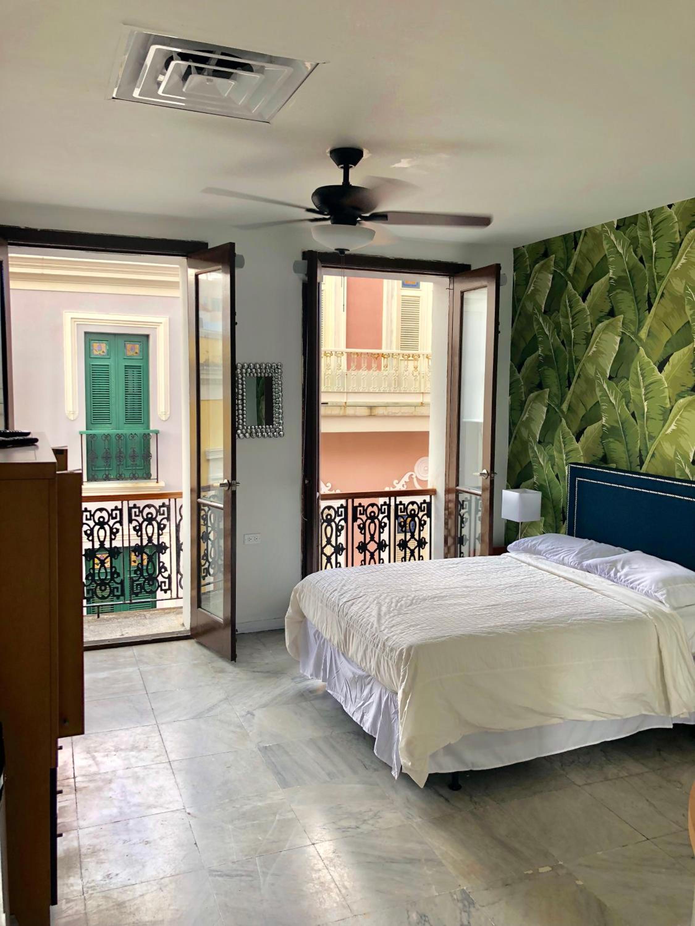 Navona Studios - Property Image 30