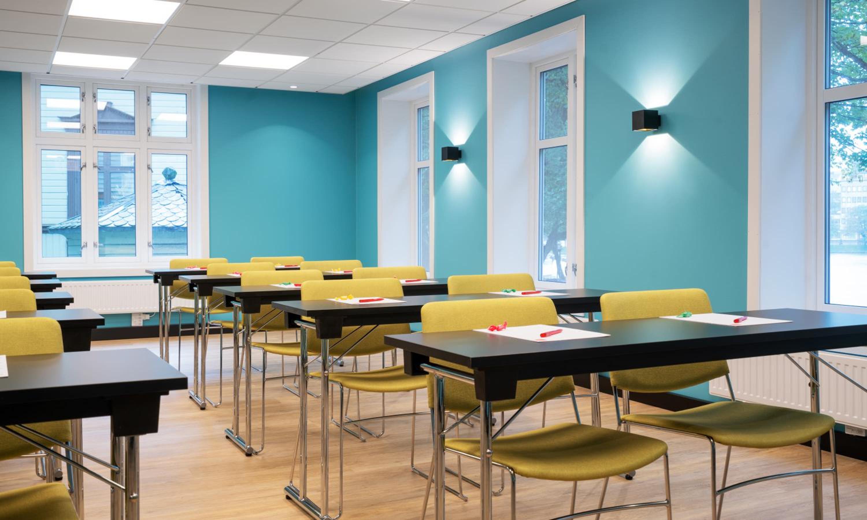 Stavanger Vacations - Thon Hotel Maritim - Property Image 2