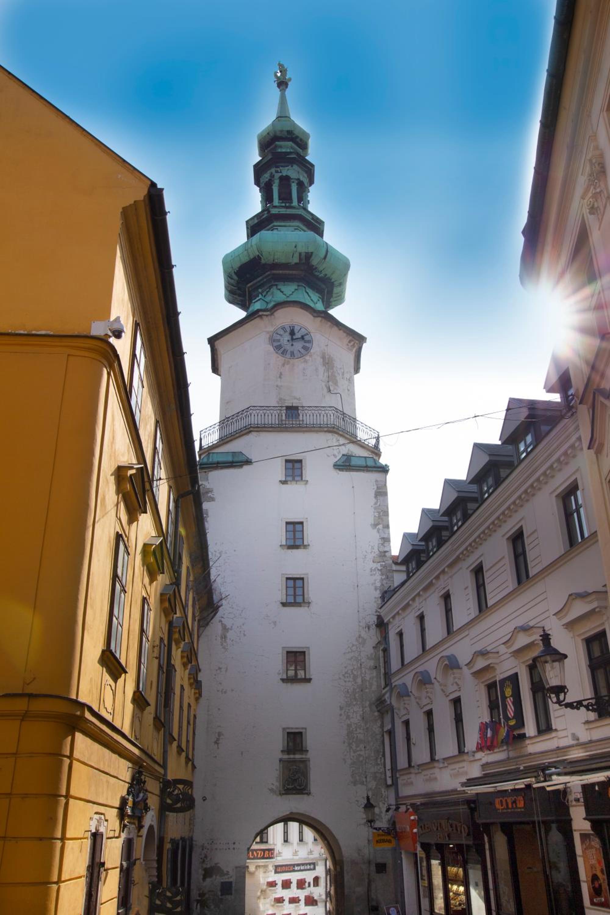 Safestay Bratislava Presidential Palace