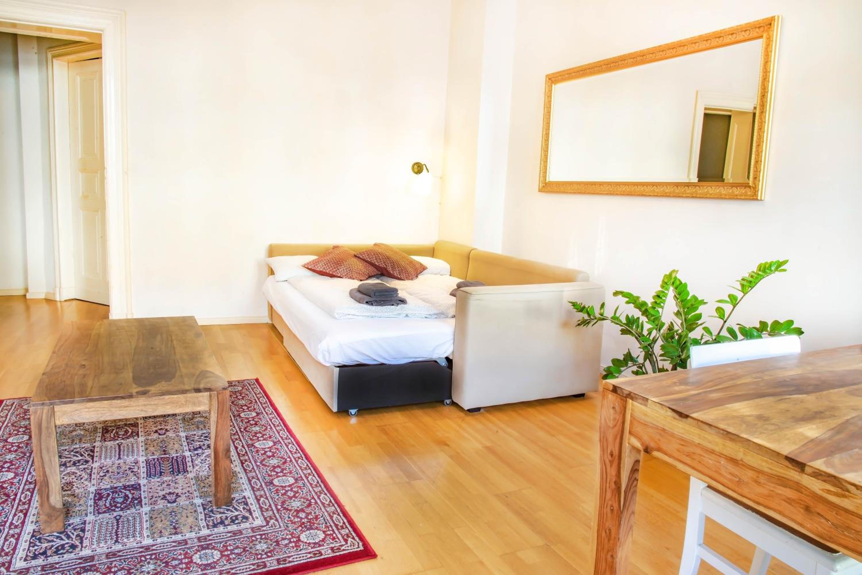 Apartment Winsstr. 68