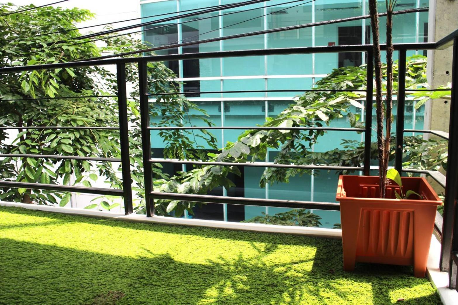 Live like a local in Ekkamai