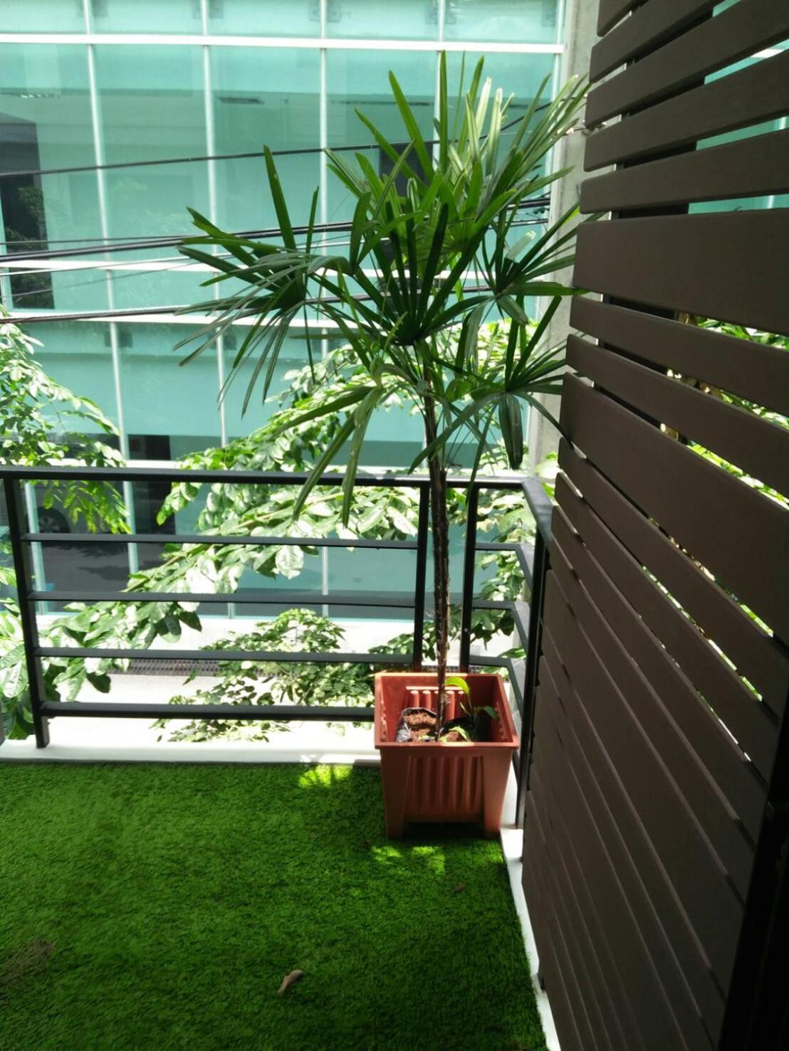 Live like a local in Ekkamai