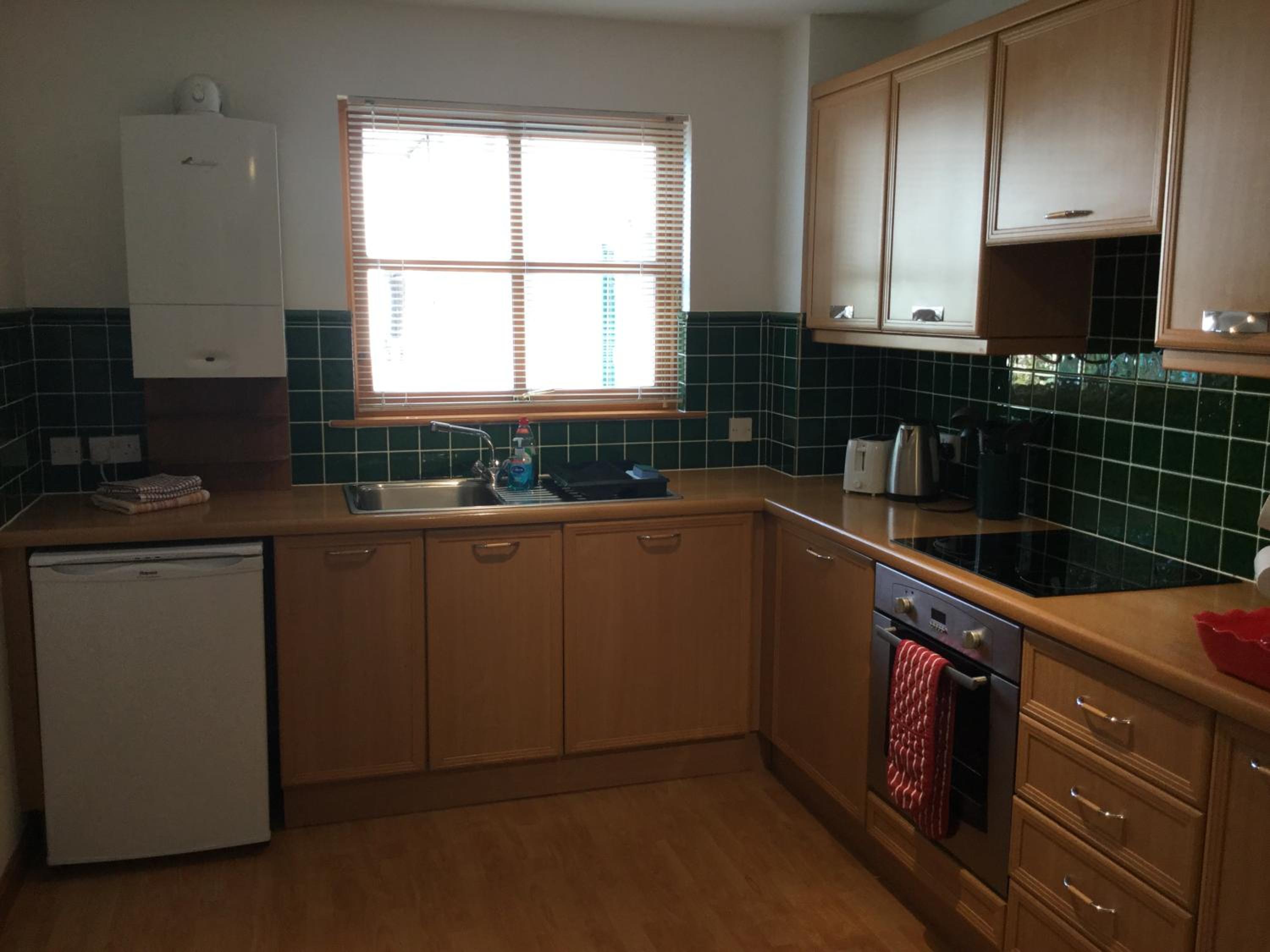 Two-Bedroom Apartment - Golf View Free Parking
