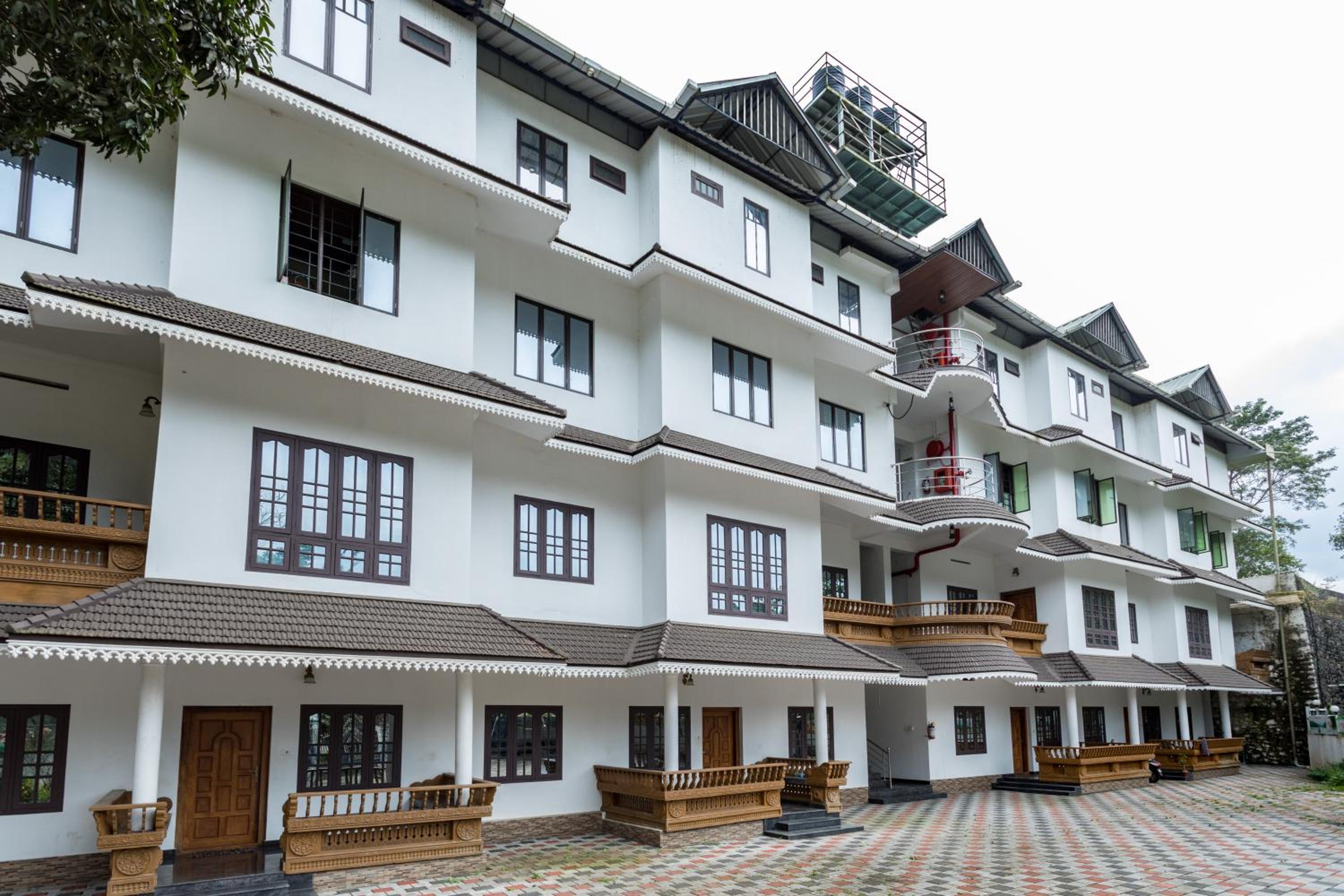 Thekkady Vacations - Enroute Thekkady - Property Image 1