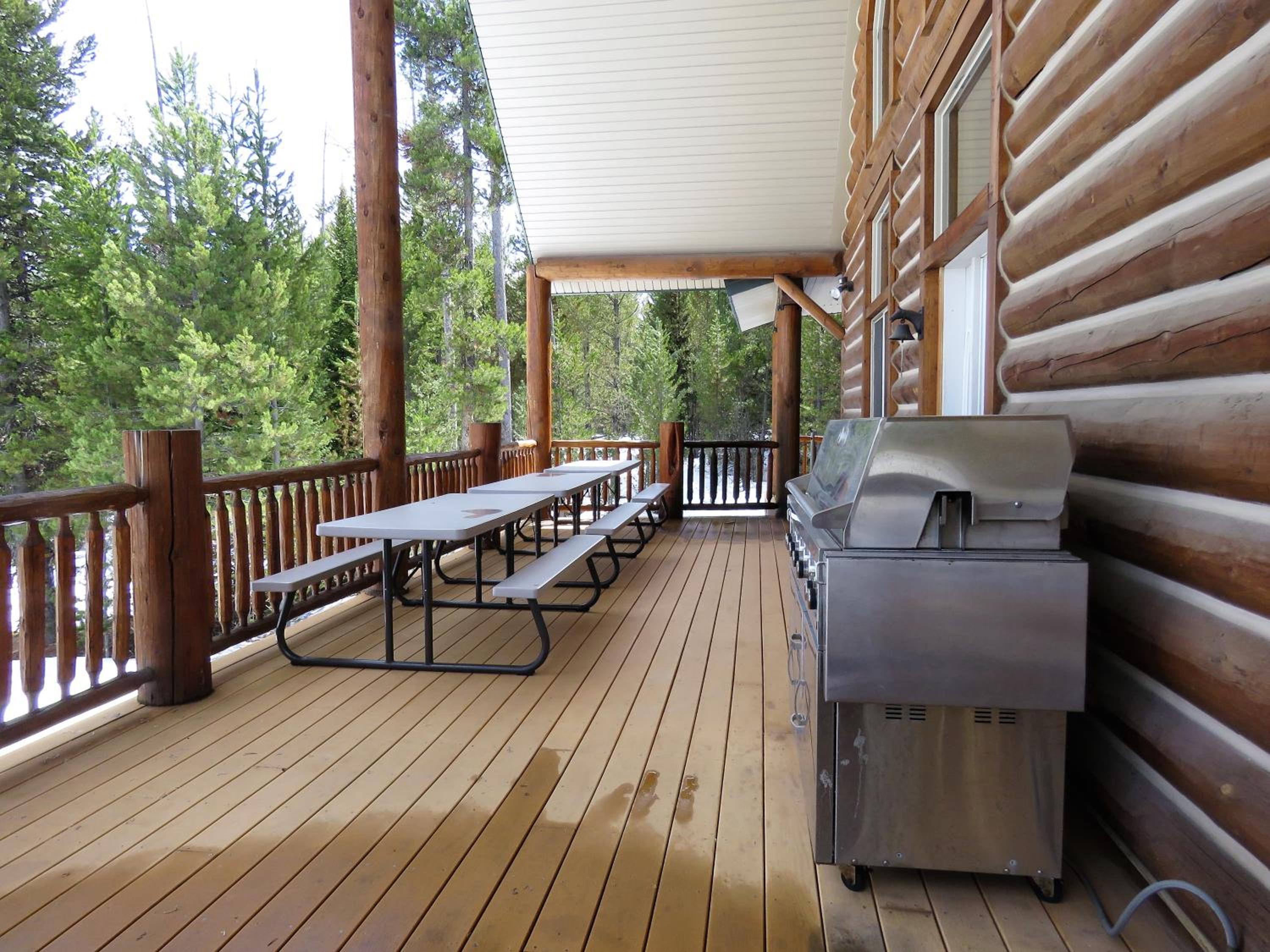 The Hideaway Lodge