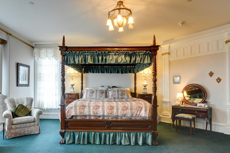 Amethyst Inn, photo 31
