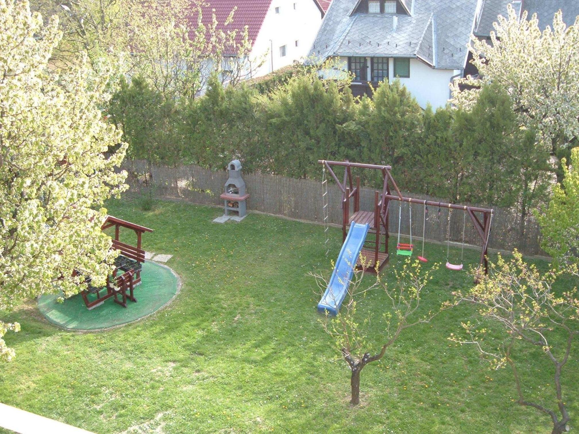 Photo 35