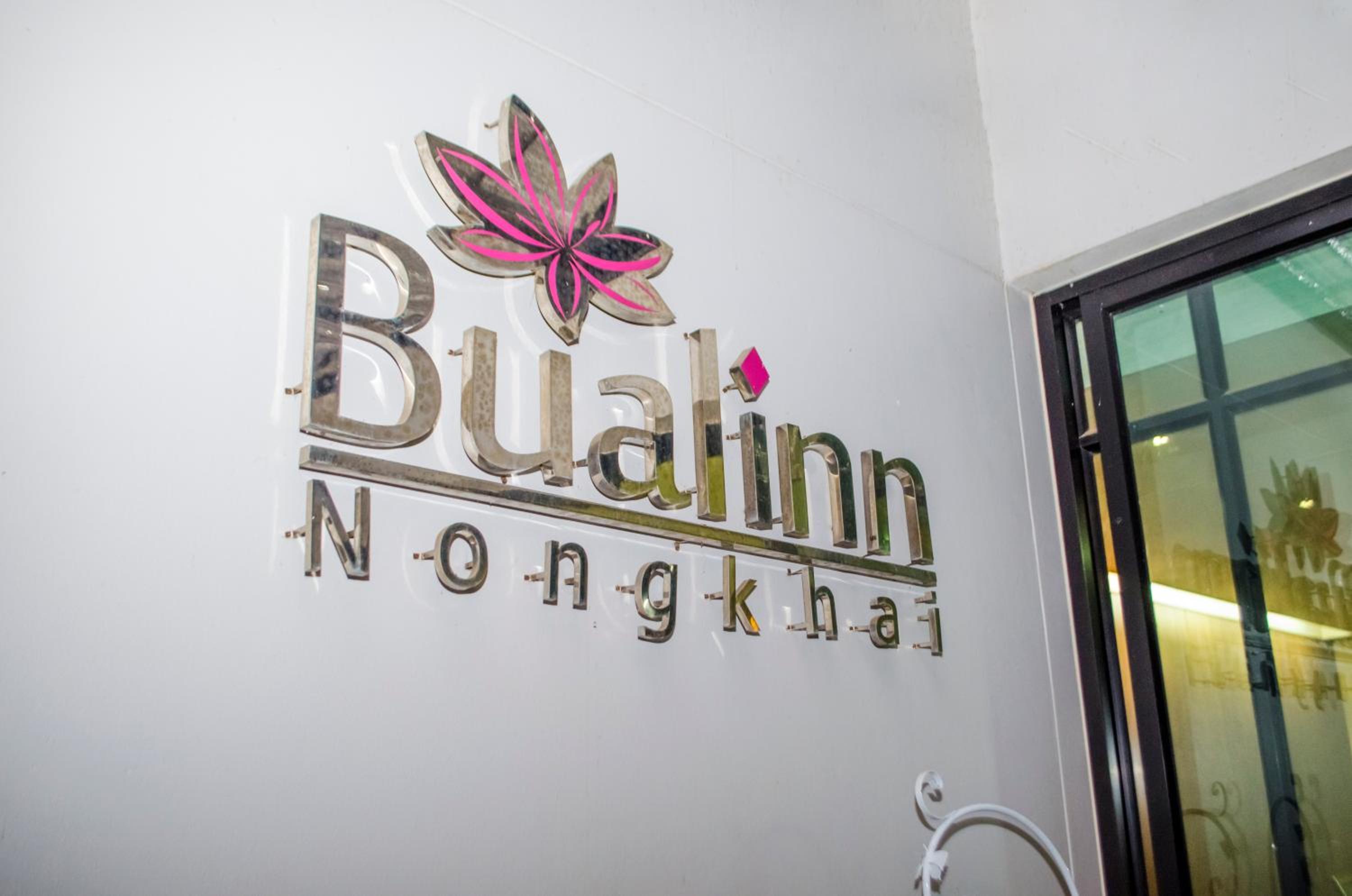 Bualinn Resort