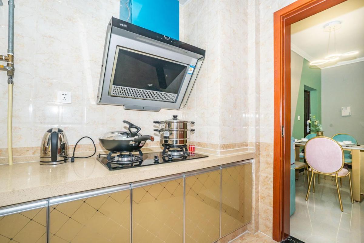 Zhengzhou Zhengdong New District·Zhengzhou Central Business Center· Locals Apartment 00162560