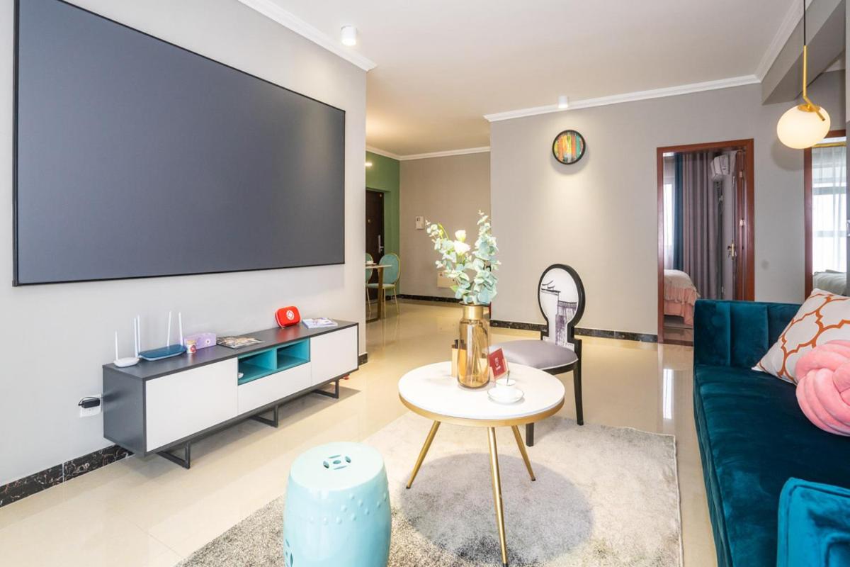 Zhengzhou Zhengdong New District·Zhengzhou Central Business Center· Locals Apartment 00162560