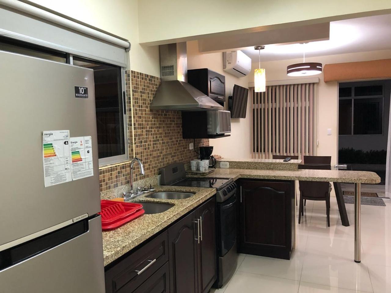 LOFTSCACAO APARTMENTS, Villas Cacao, near to Playa Bonita Limón