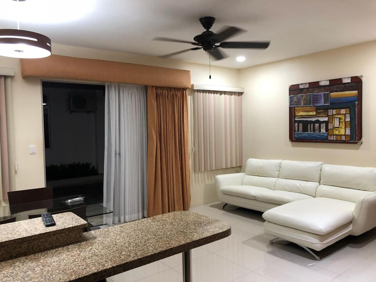 LOFTSCACAO APARTMENTS, Villas Cacao, near to Playa Bonita Limón
