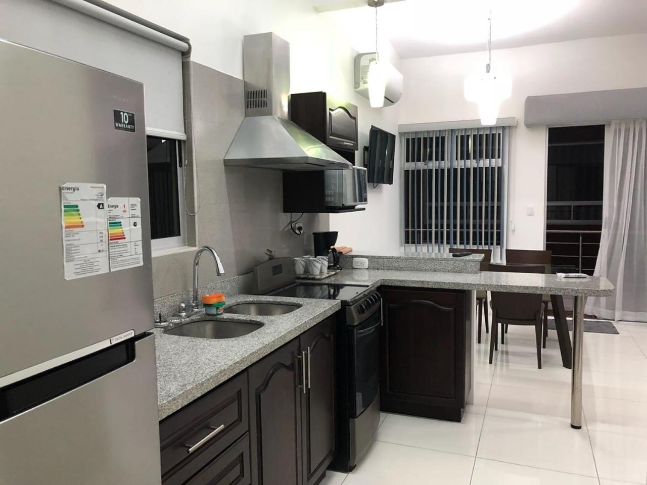 LOFTSCACAO APARTMENTS, Villas Cacao, near to Playa Bonita Limón
