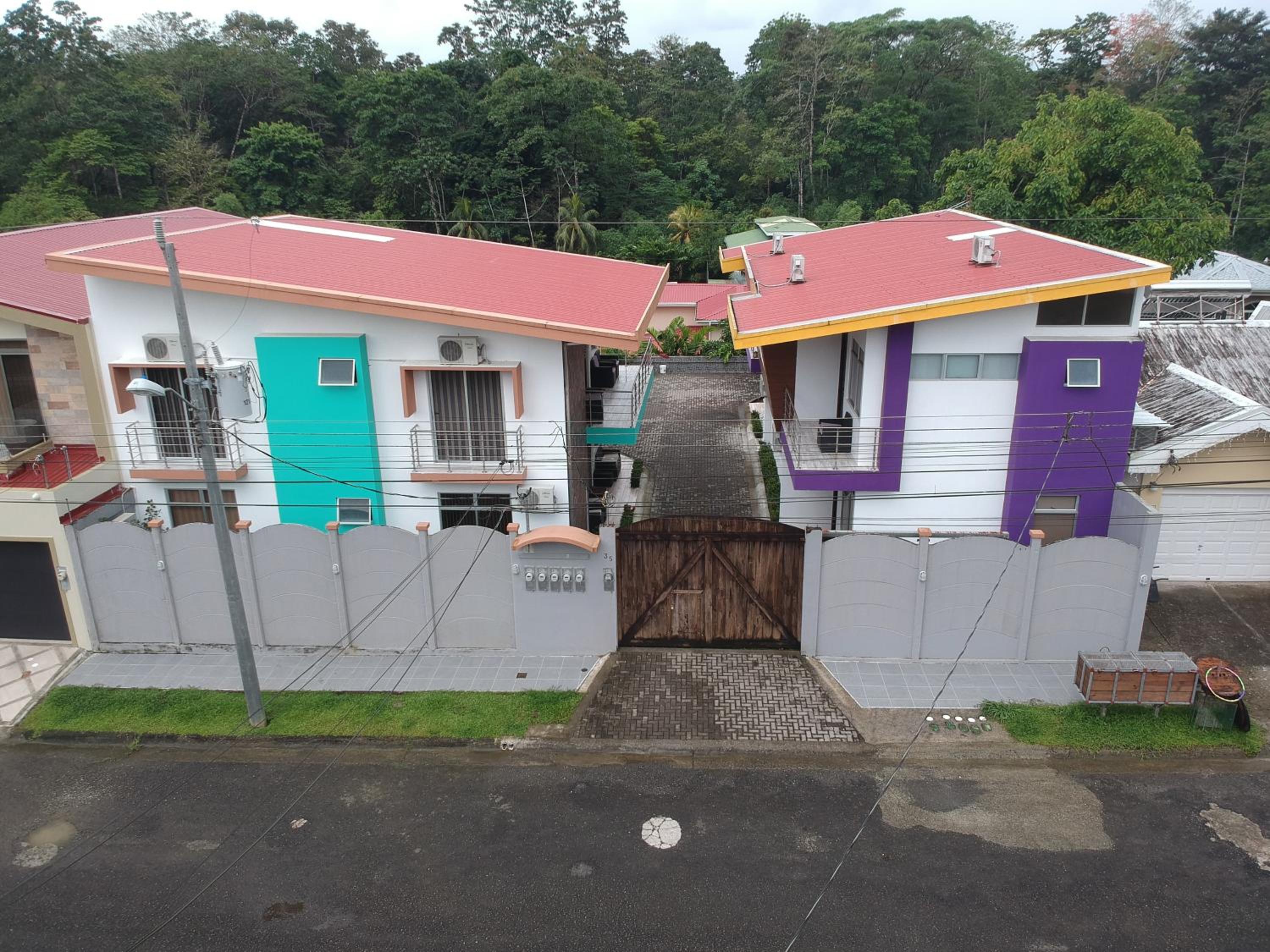 LOFTSCACAO APARTMENTS, Villas Cacao, near to Playa Bonita Limón