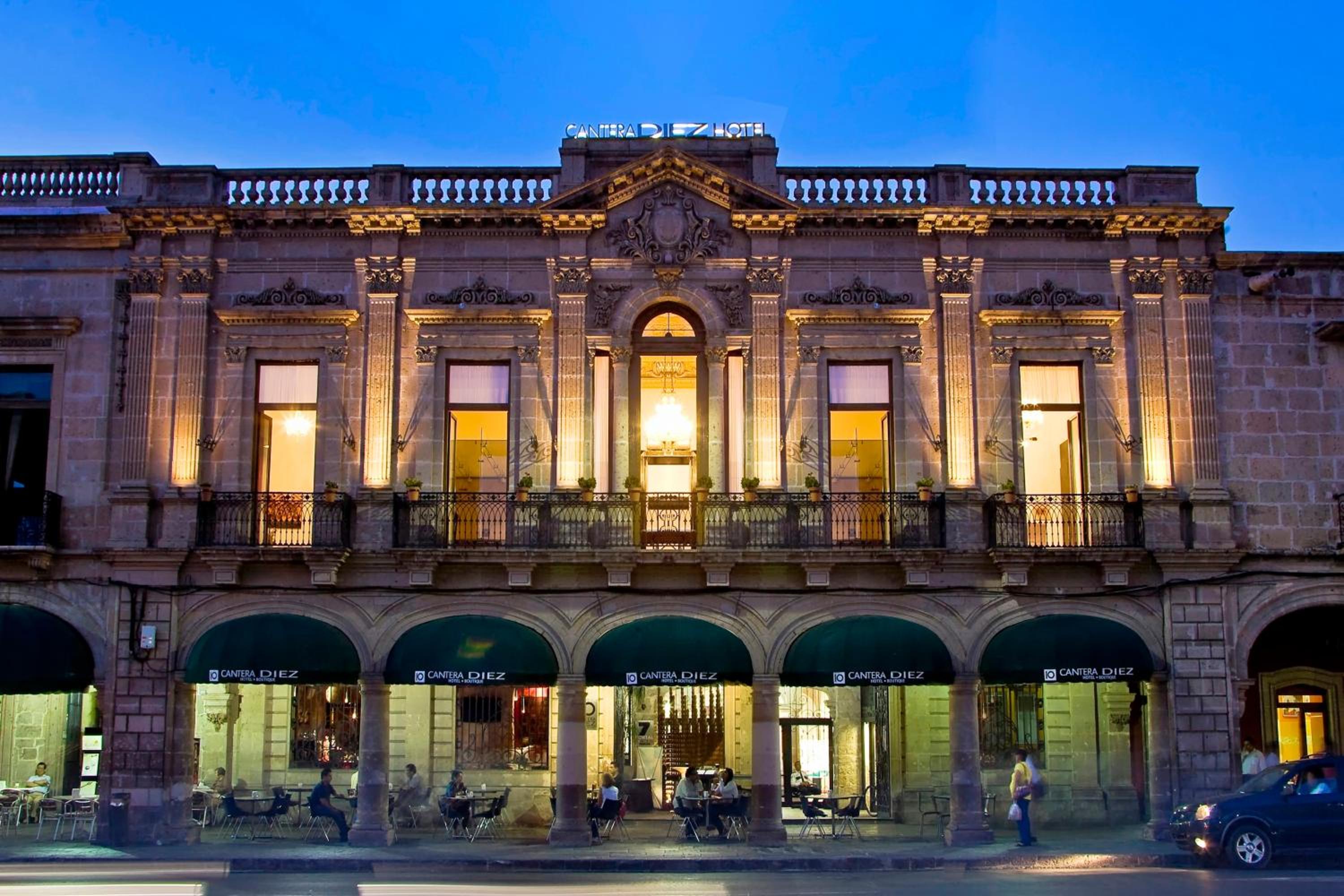 Hotel Cantera 10 Hotel Boutique - Image 1