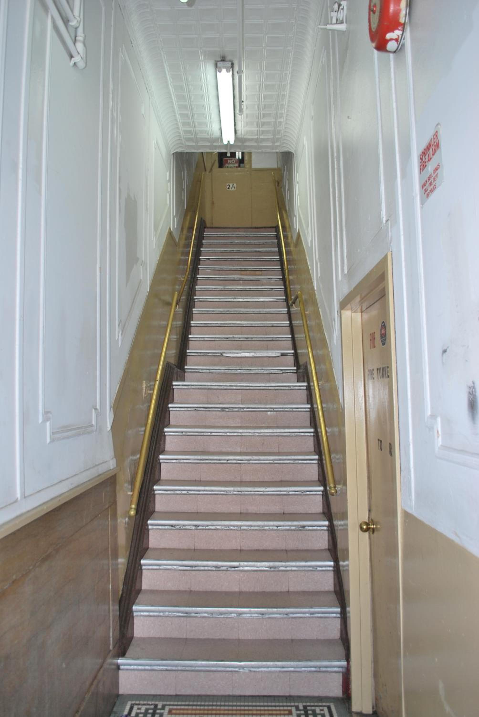 Bowery Grand Hotel - Image 5