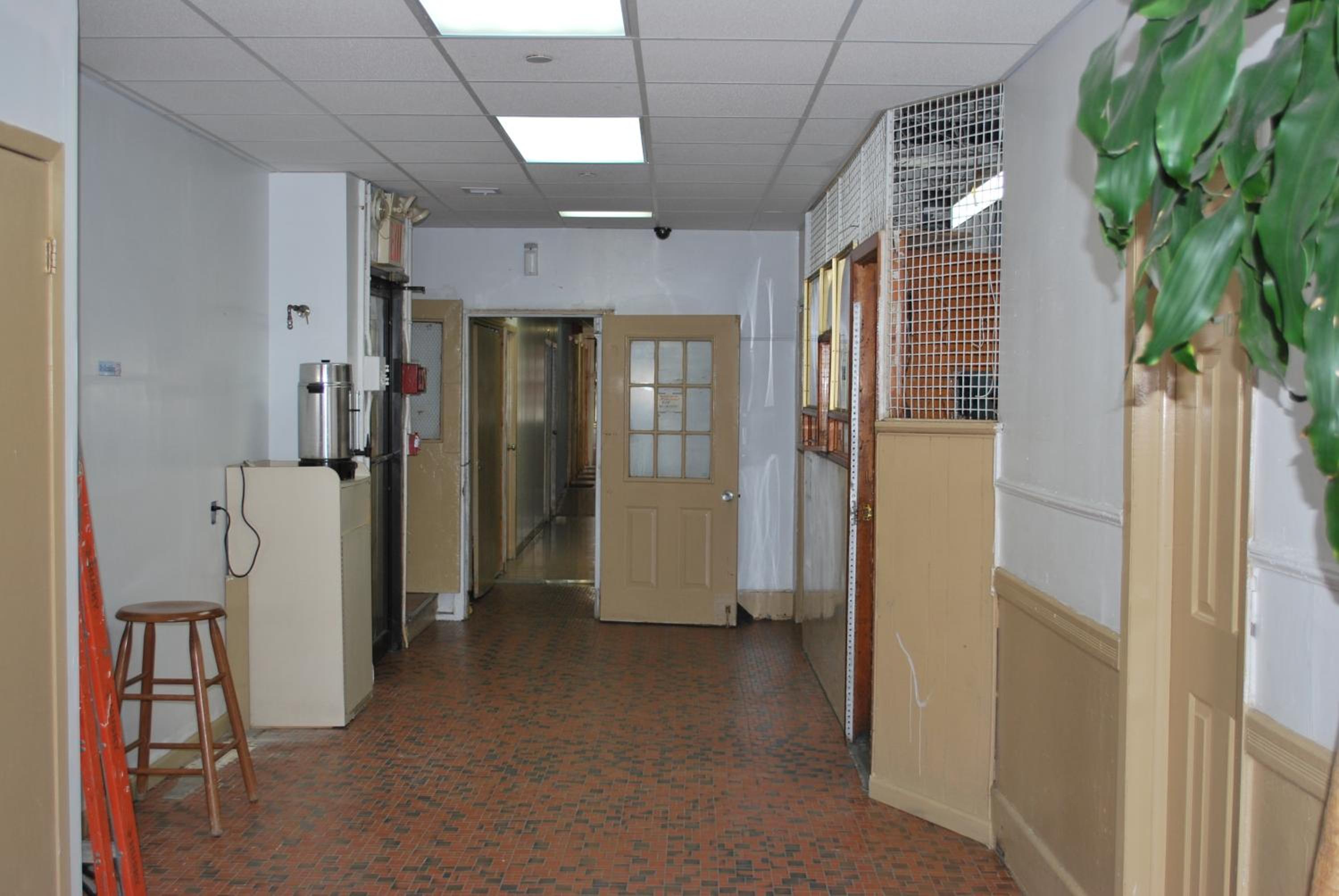 Bowery Grand Hotel - Image 3