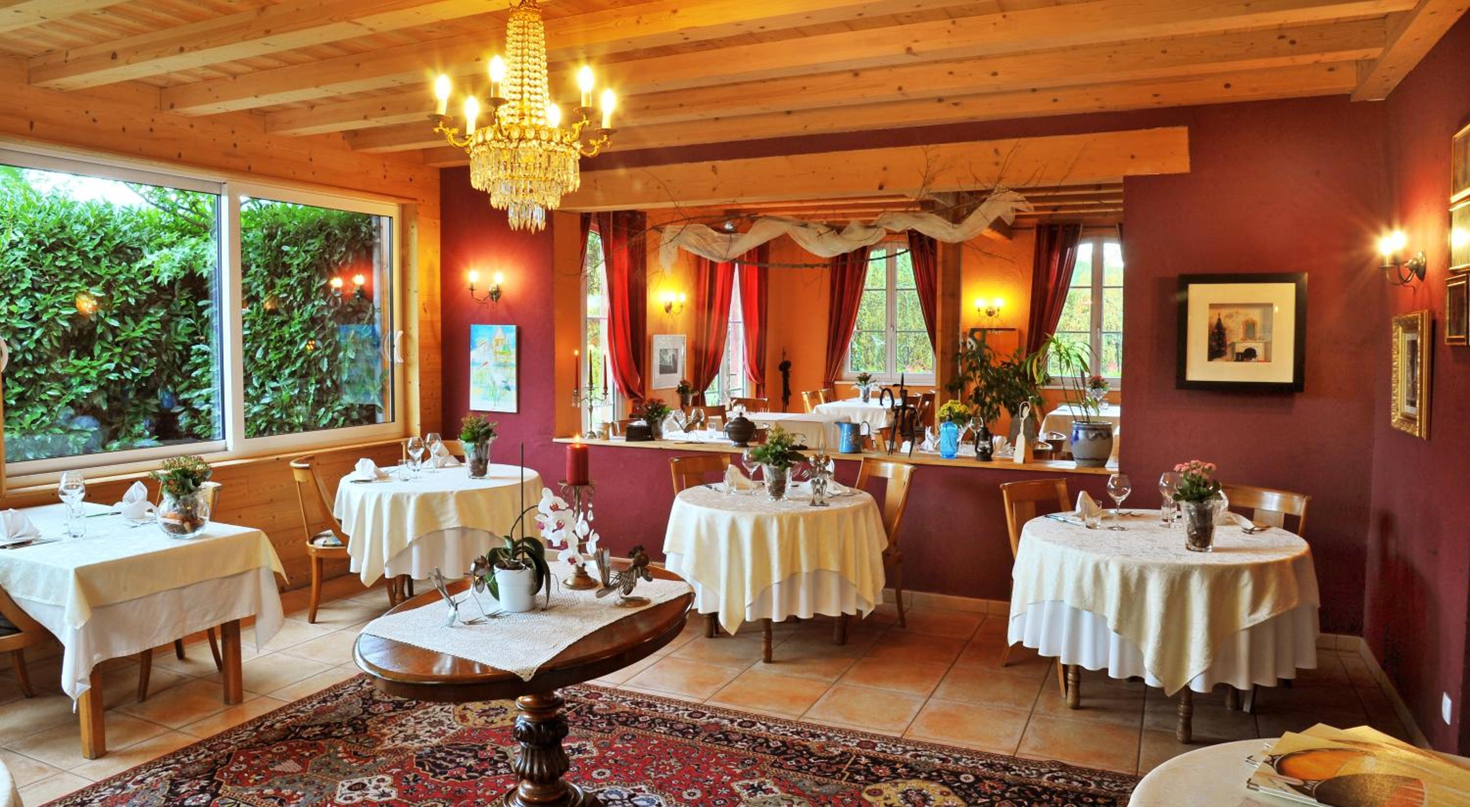 restaurant