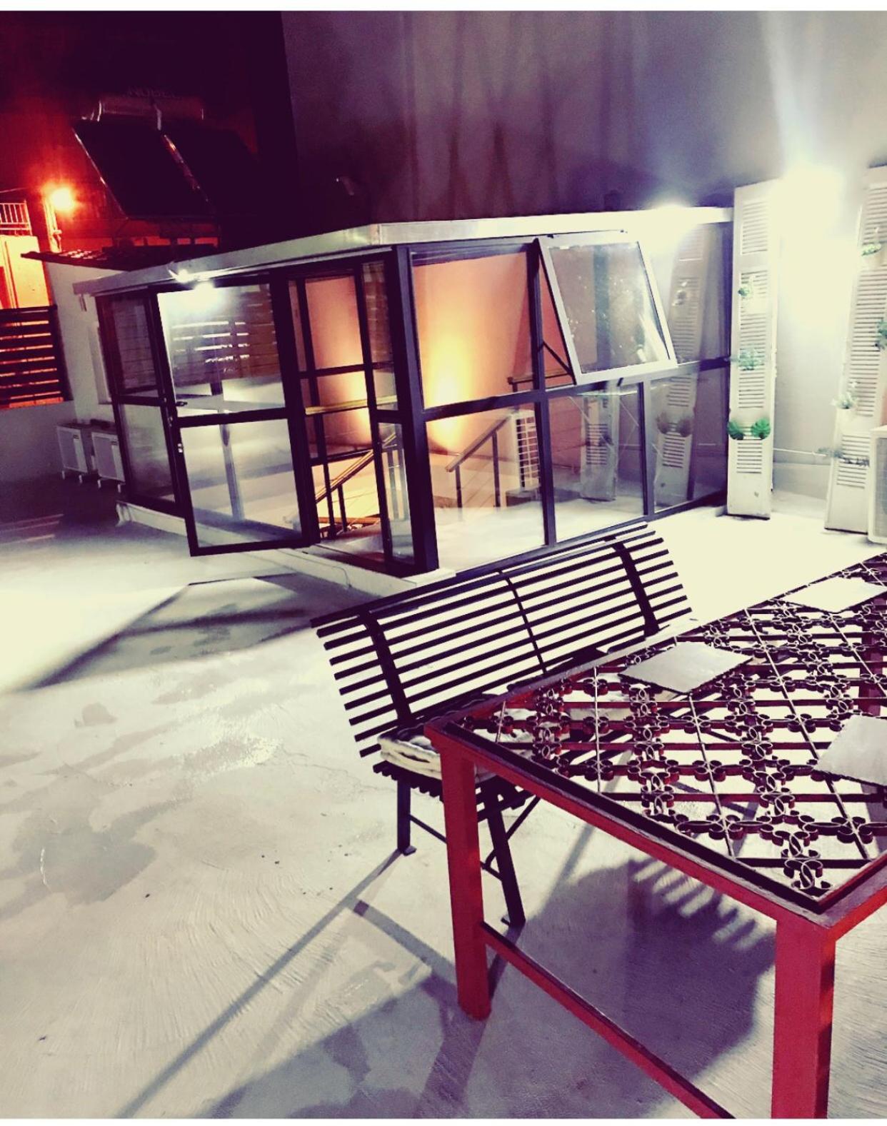 AllStar Boutique House in DownTown, direct connection with airport