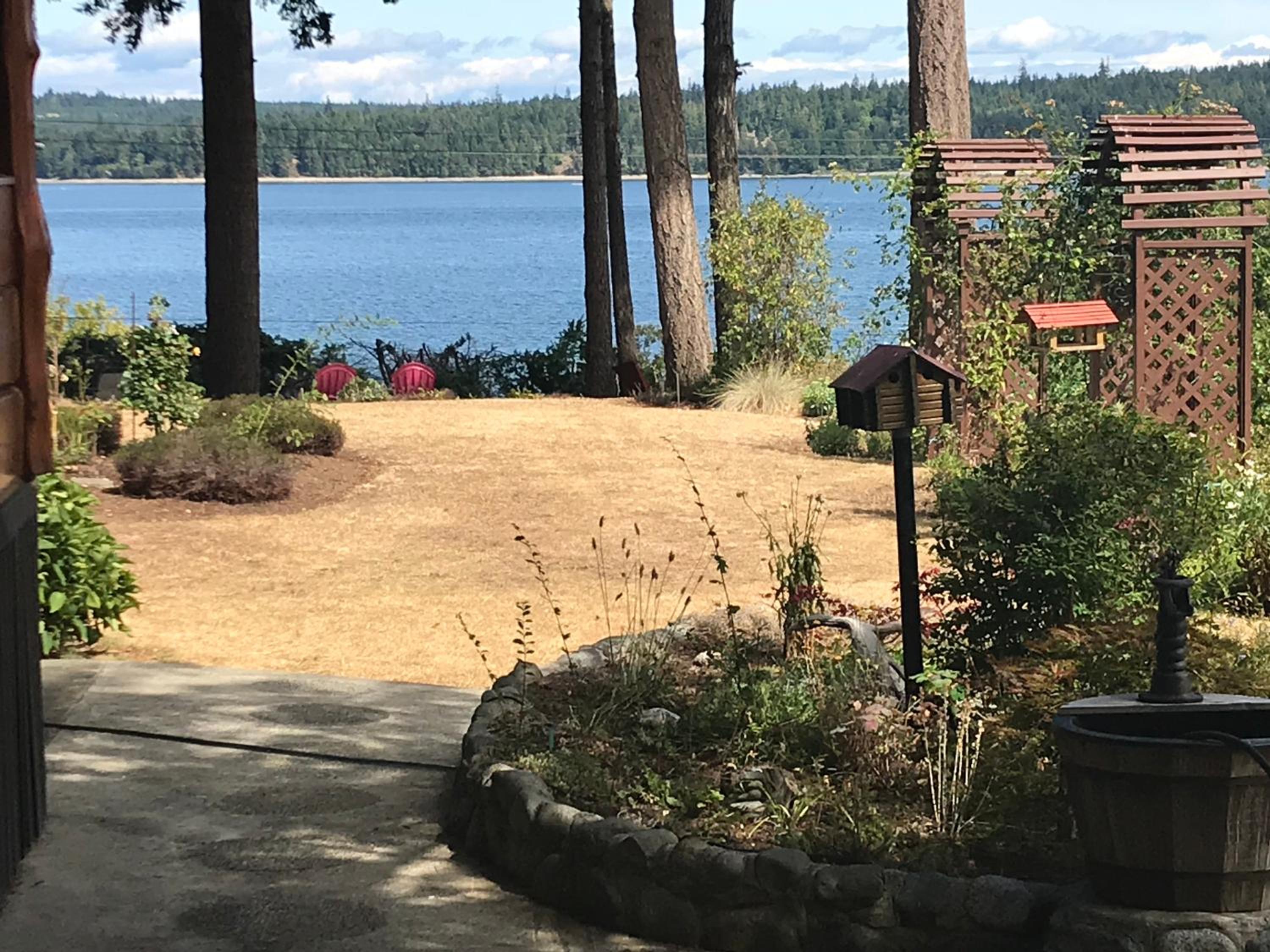 Union Bay Log Home