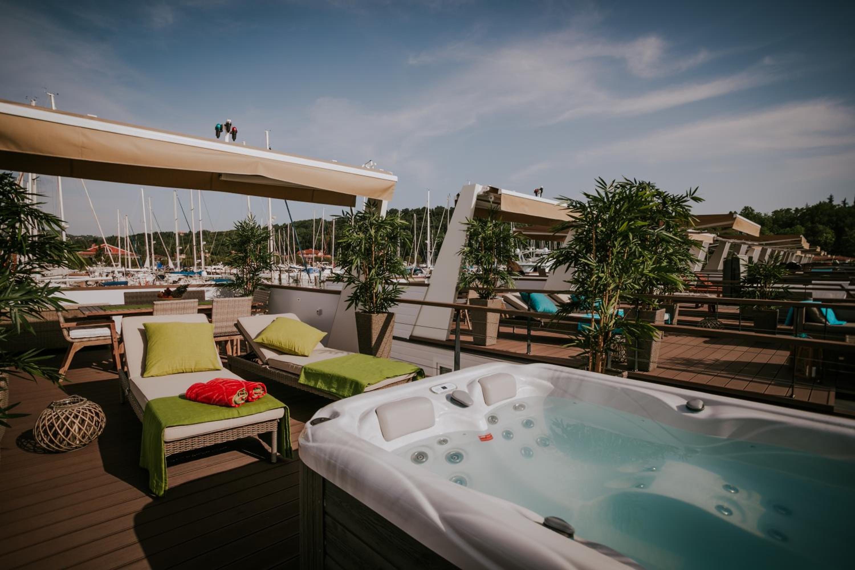Marina seahouse Portorož view 2