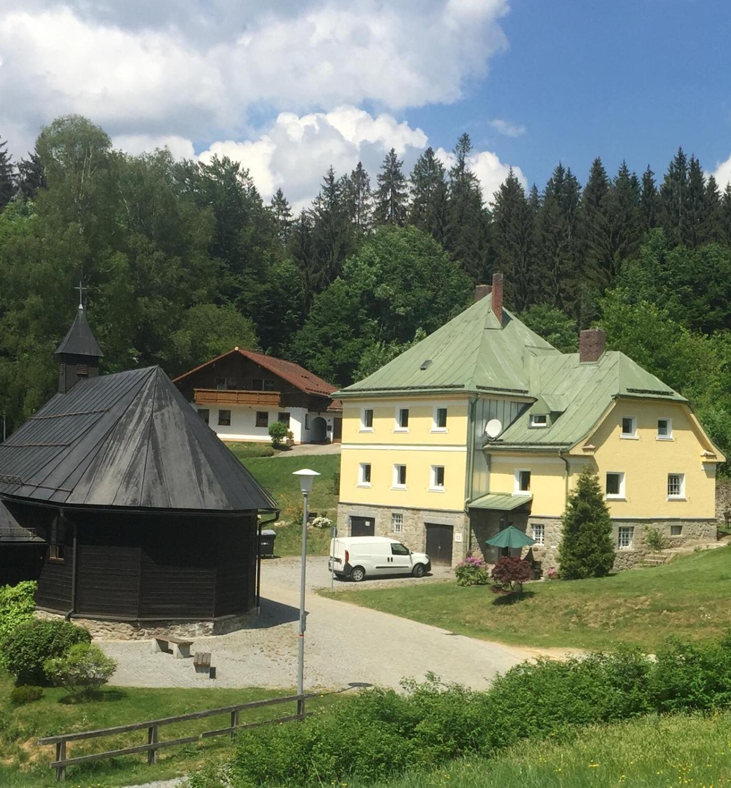 Photo 20