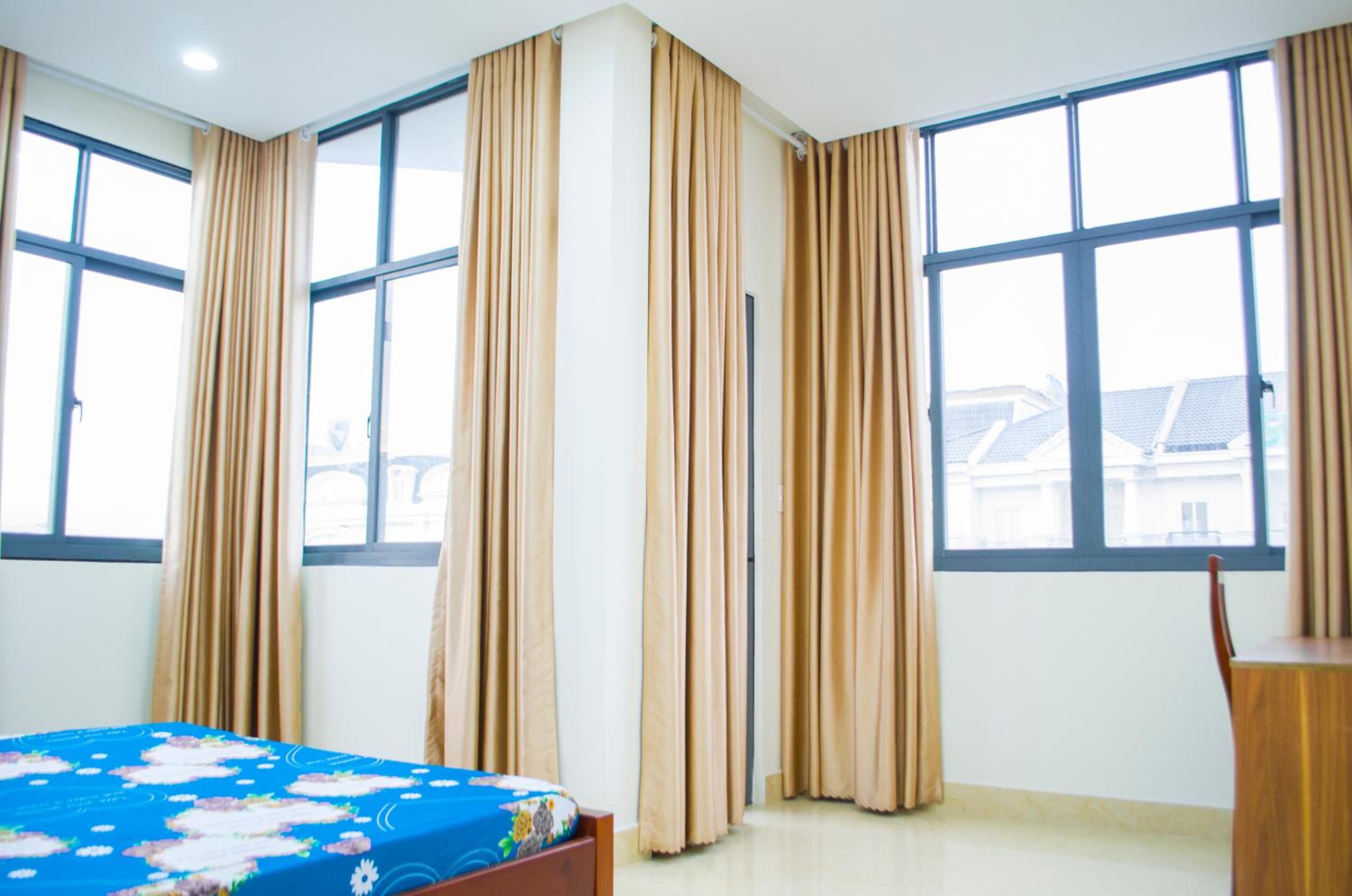 THE MONDAY Apartment