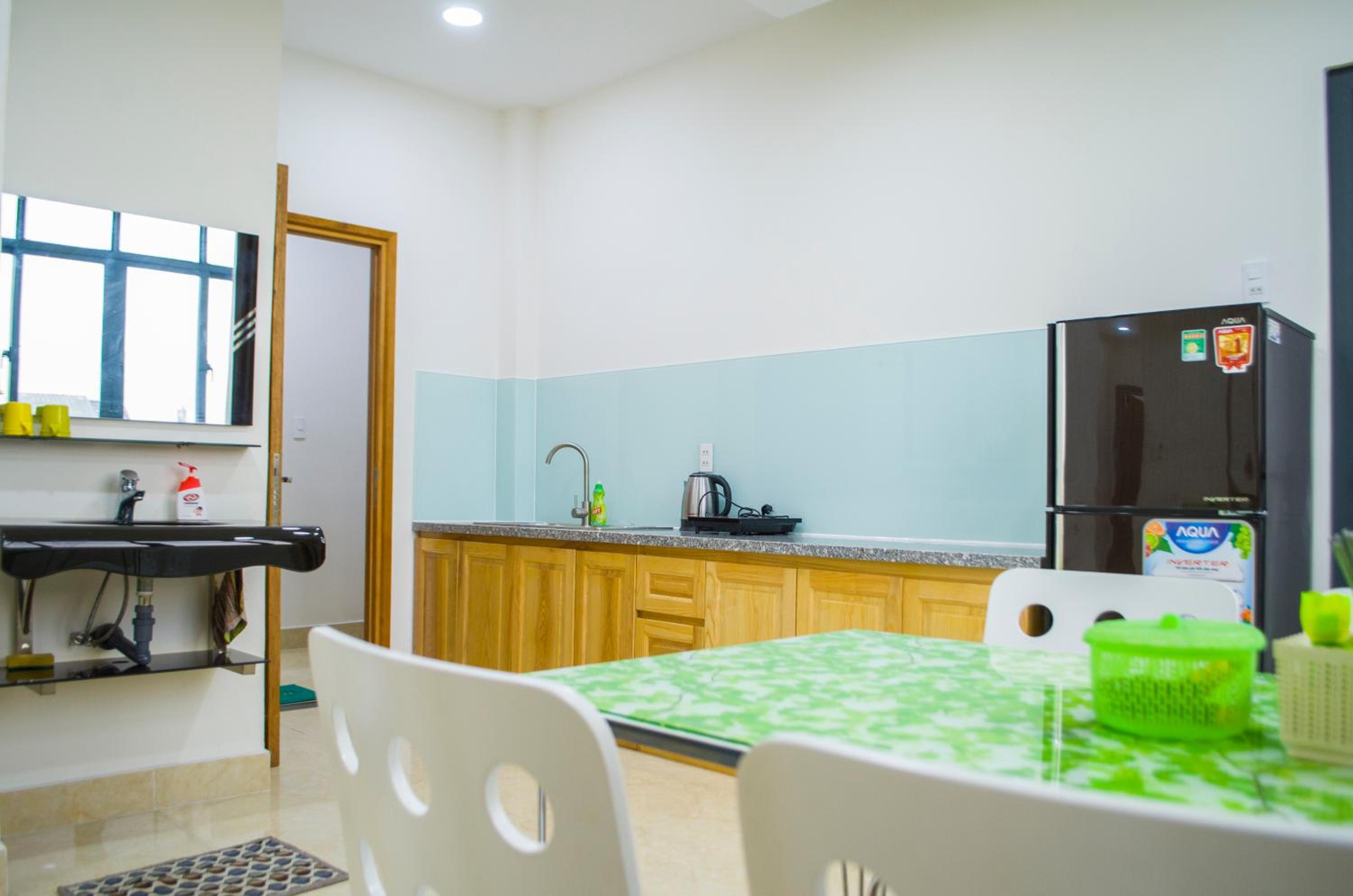 THE MONDAY Apartment