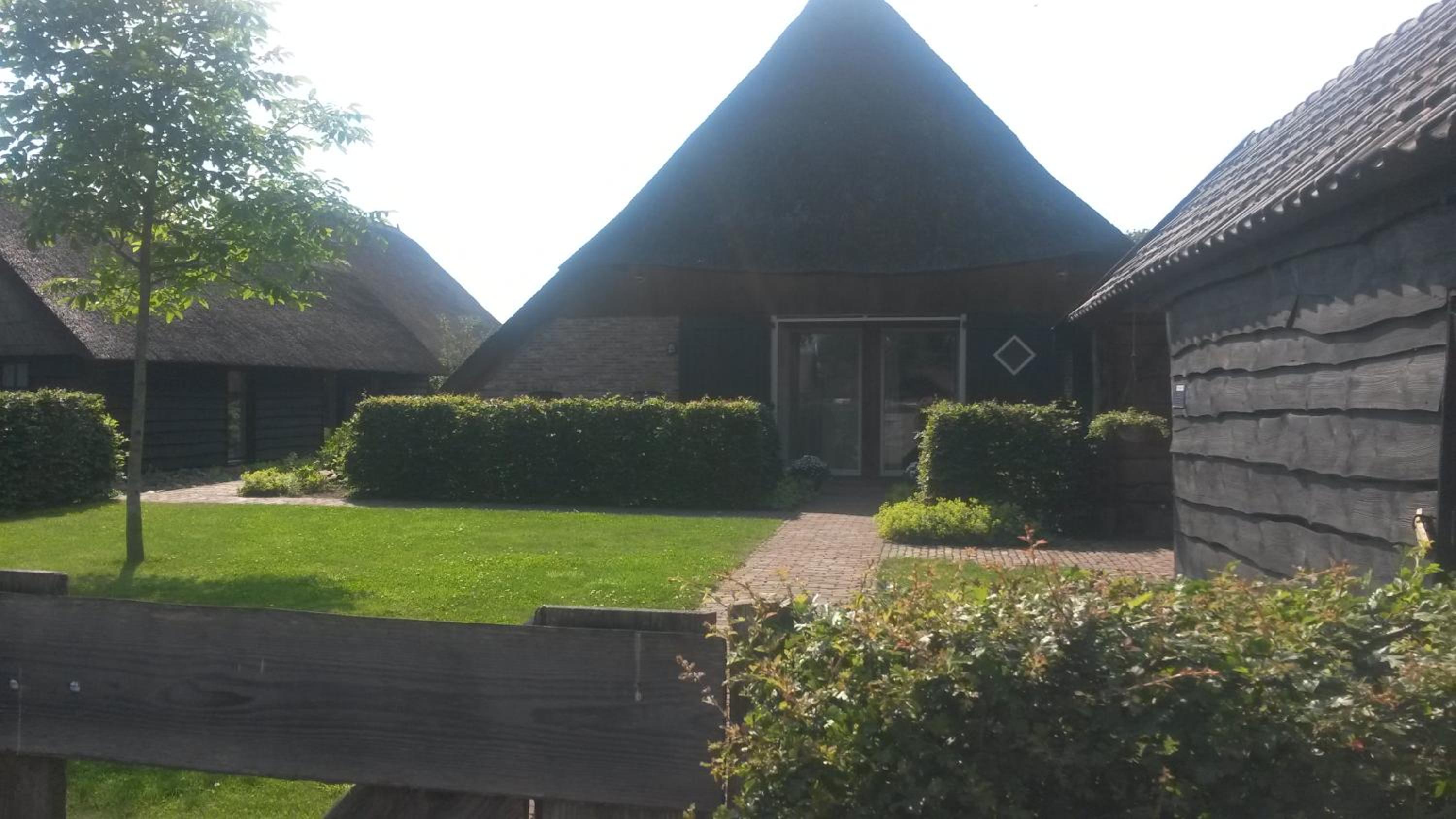 Gastenverblijf Lheederhof Lodges in monumentale boerderij view 4