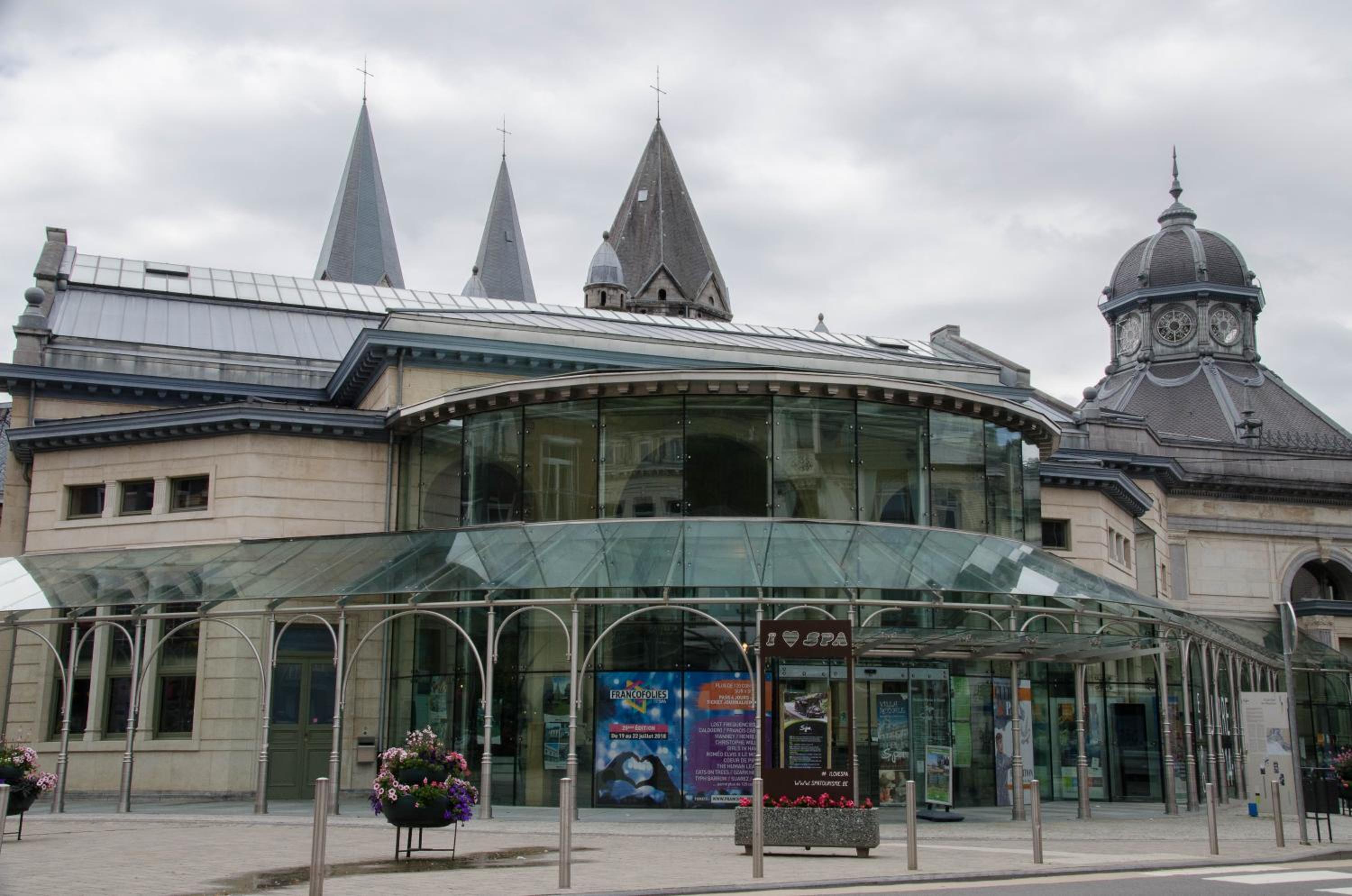 La Suite Des Pervenches
