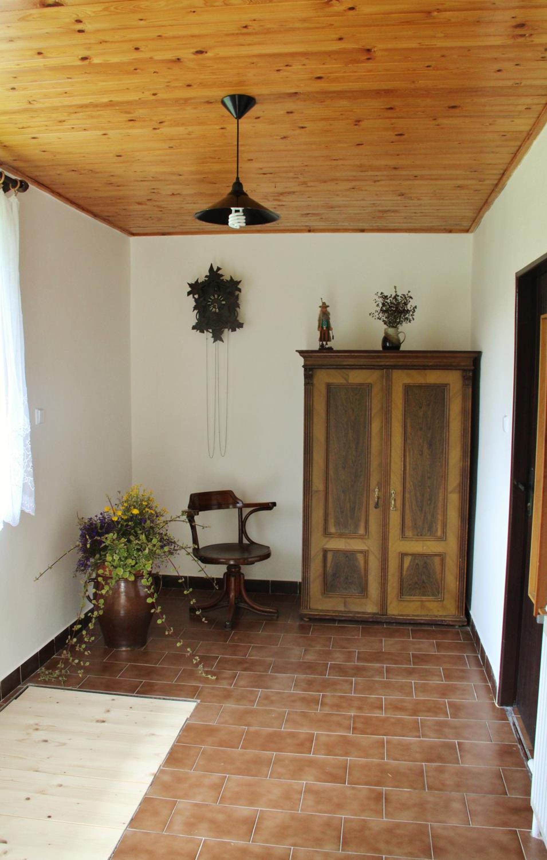Spacious house at the gate of Giant Mountains