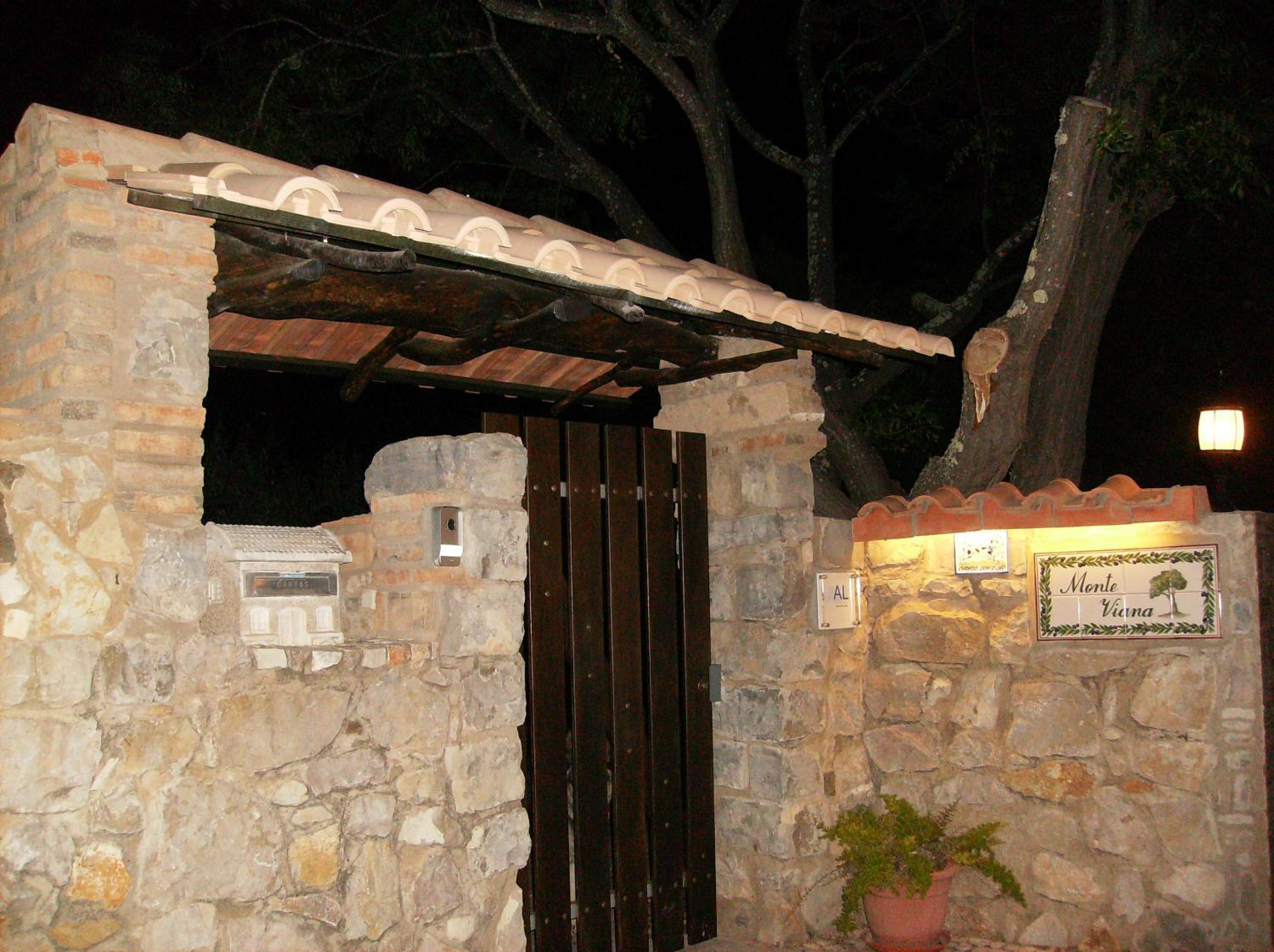 Photo 28