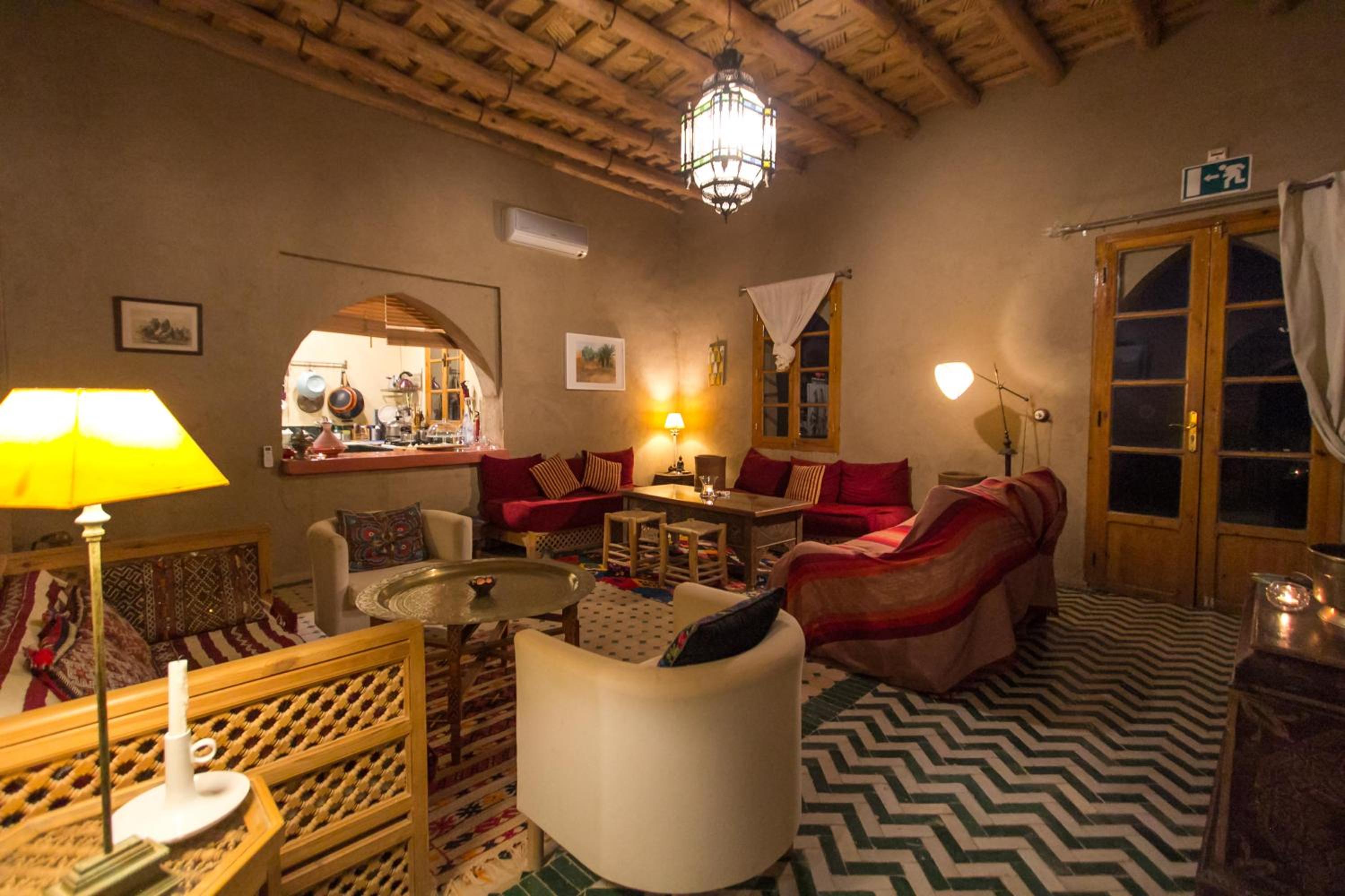 lounge