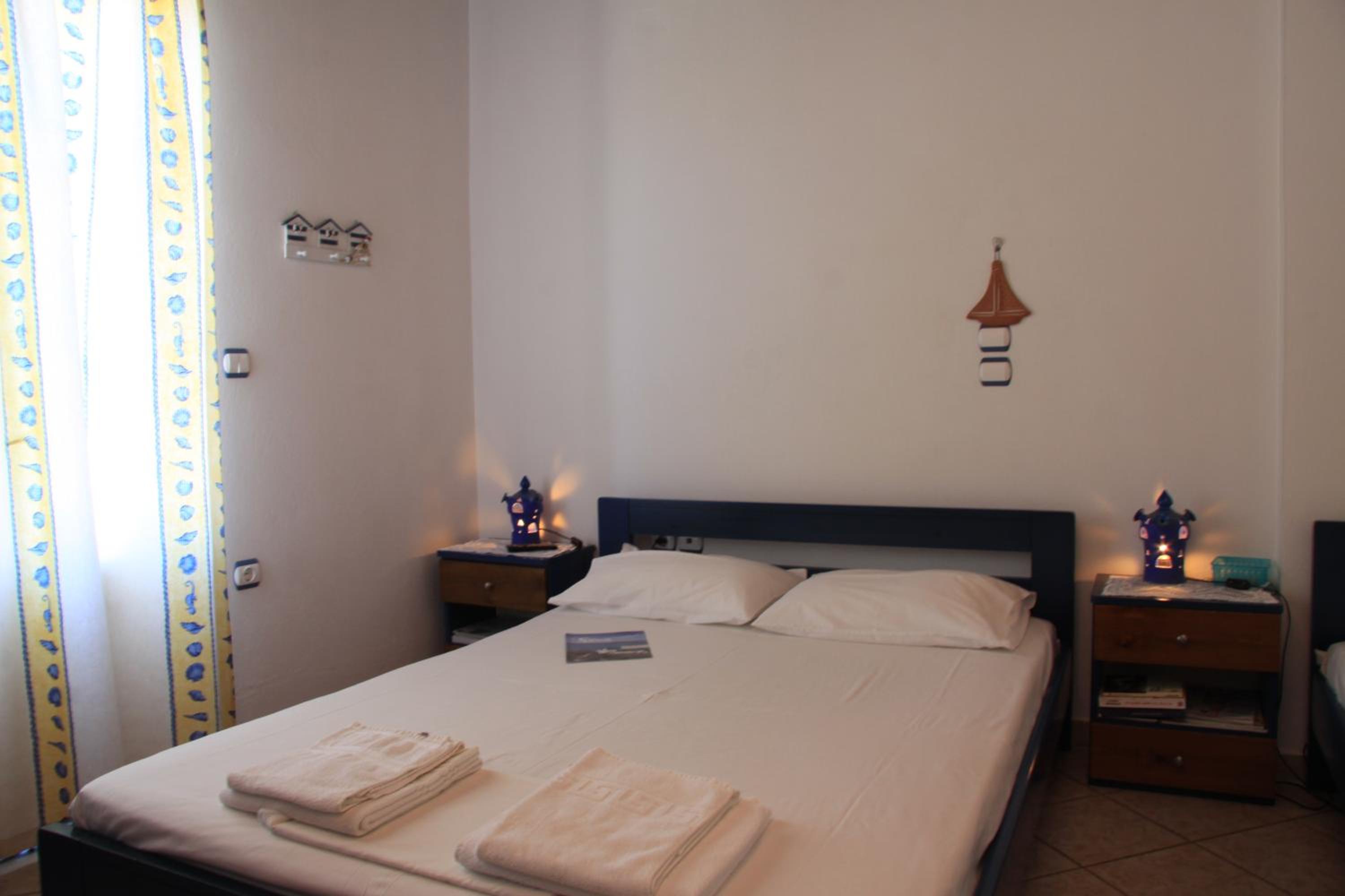 Smaragda Rooms & Studios